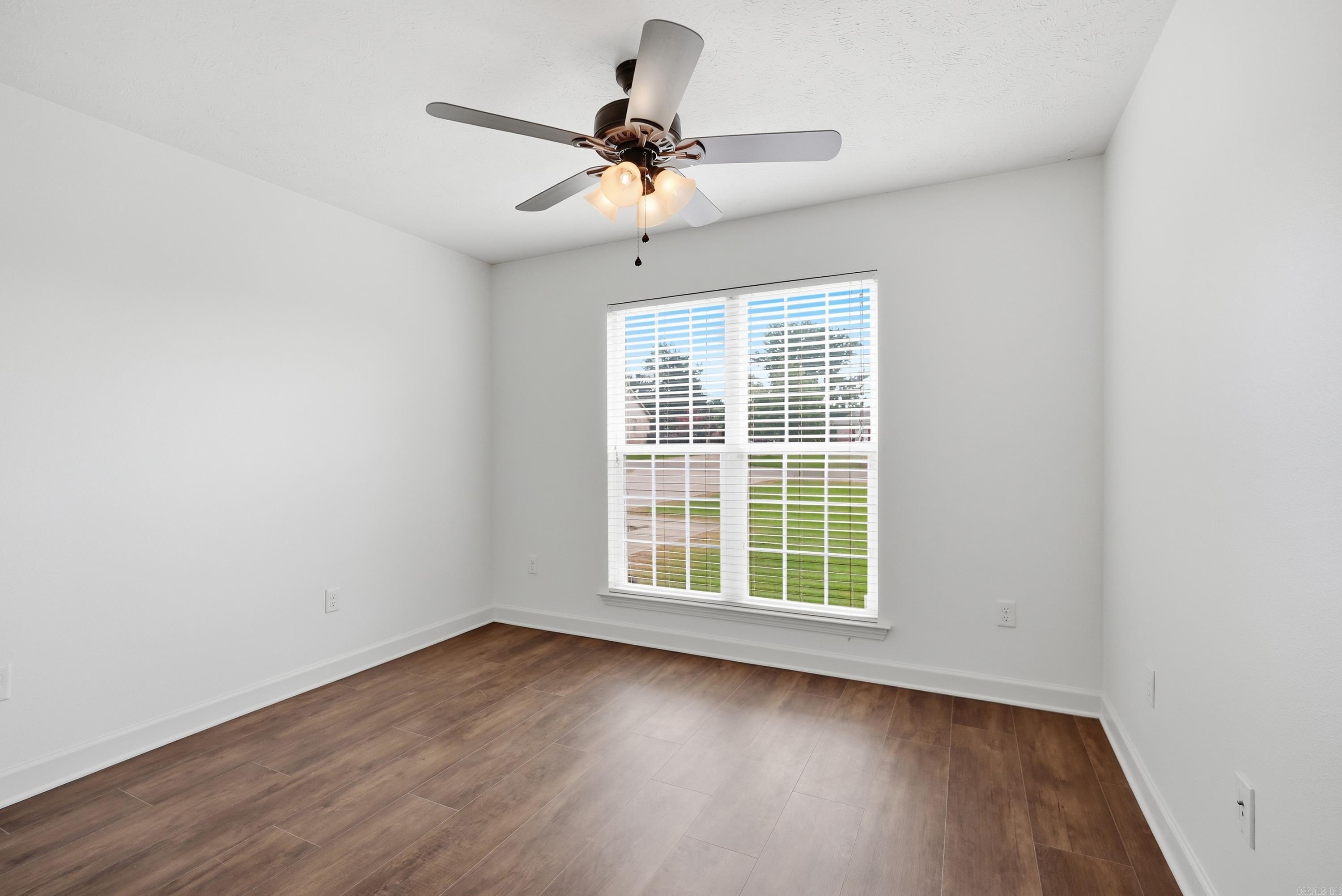 CEDAR KNOLLS & CEDAR VIEW - Residential