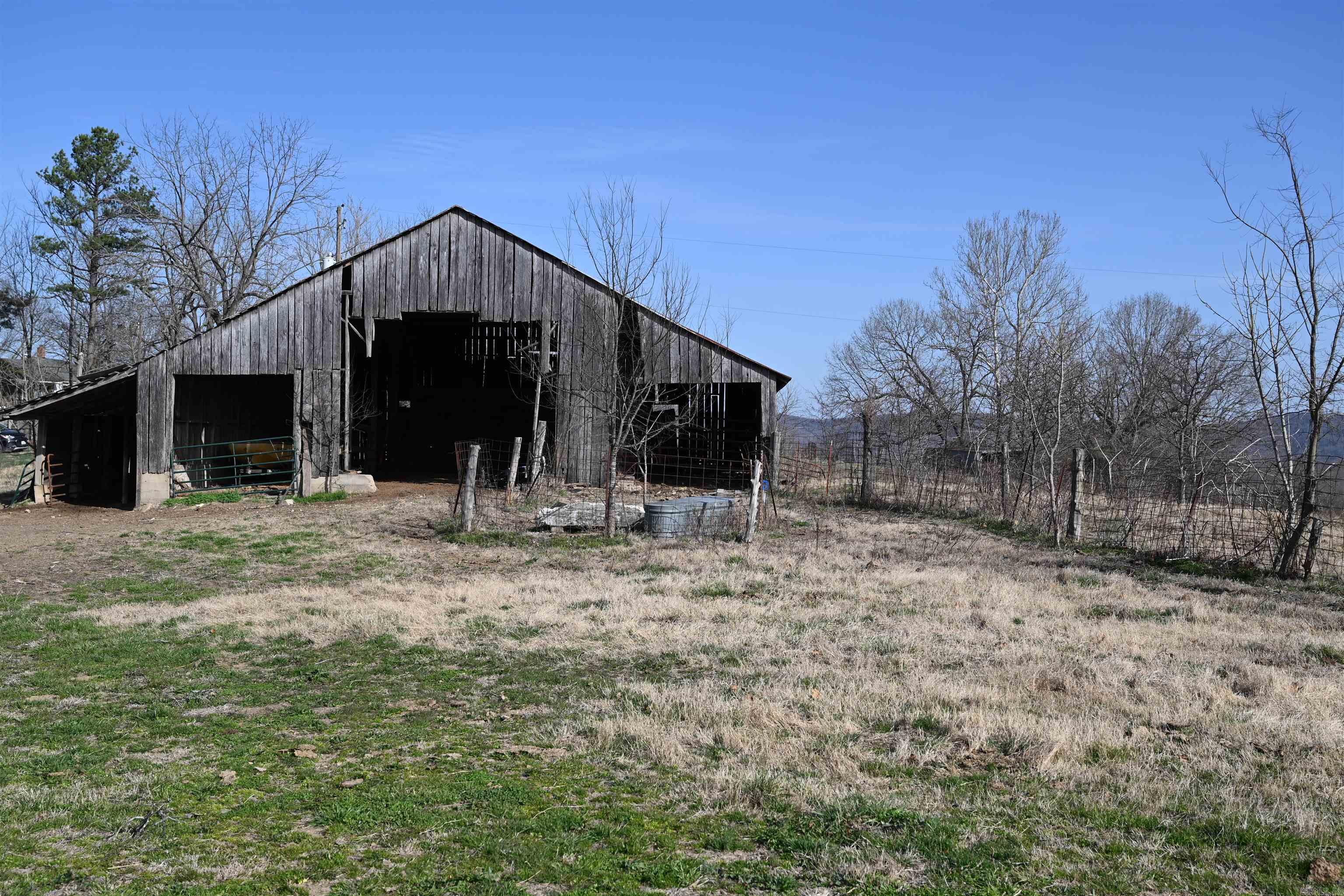 Metes & Bounds - Farm