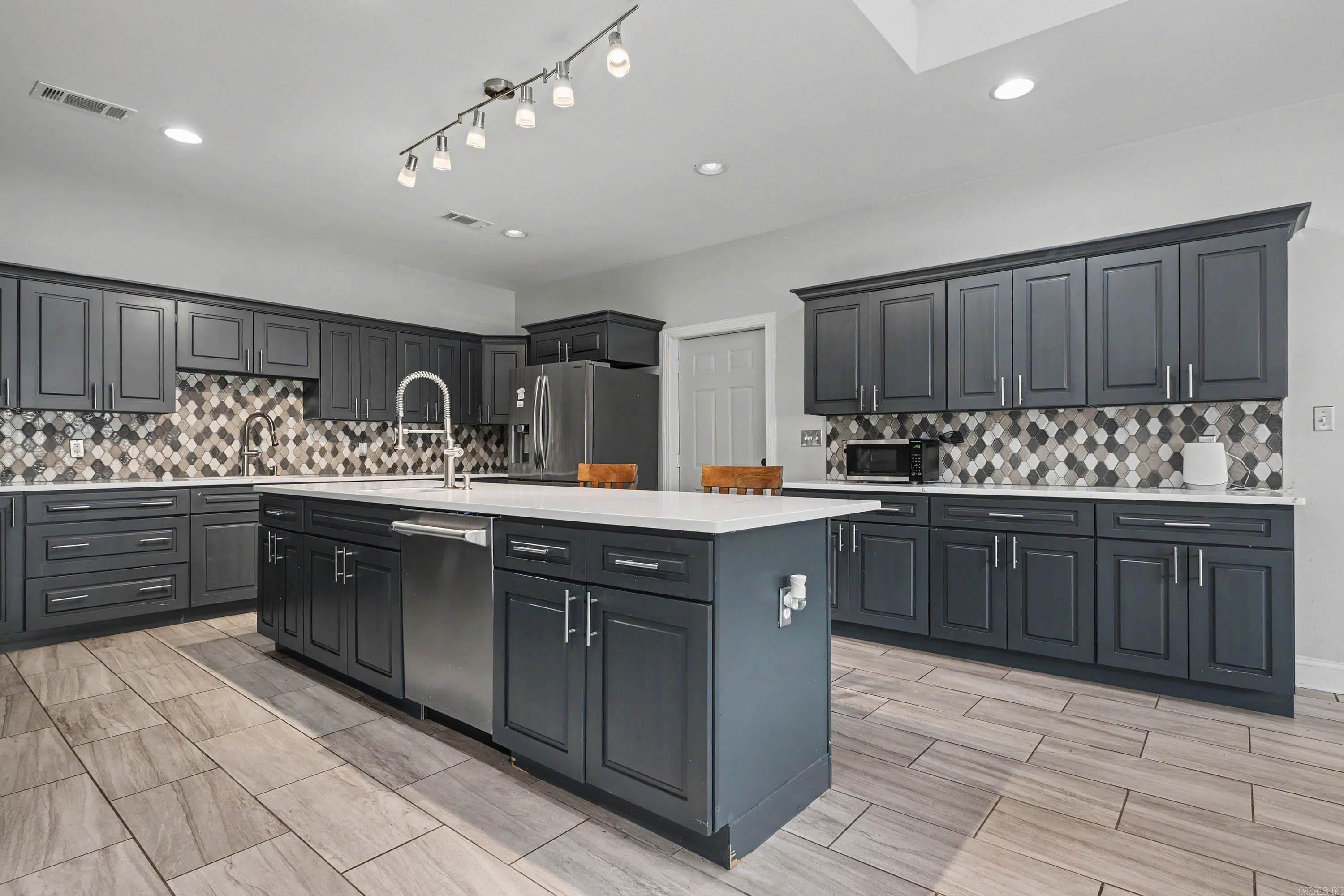 EUREKA HEIGHTS ADD SOUTH - Residential