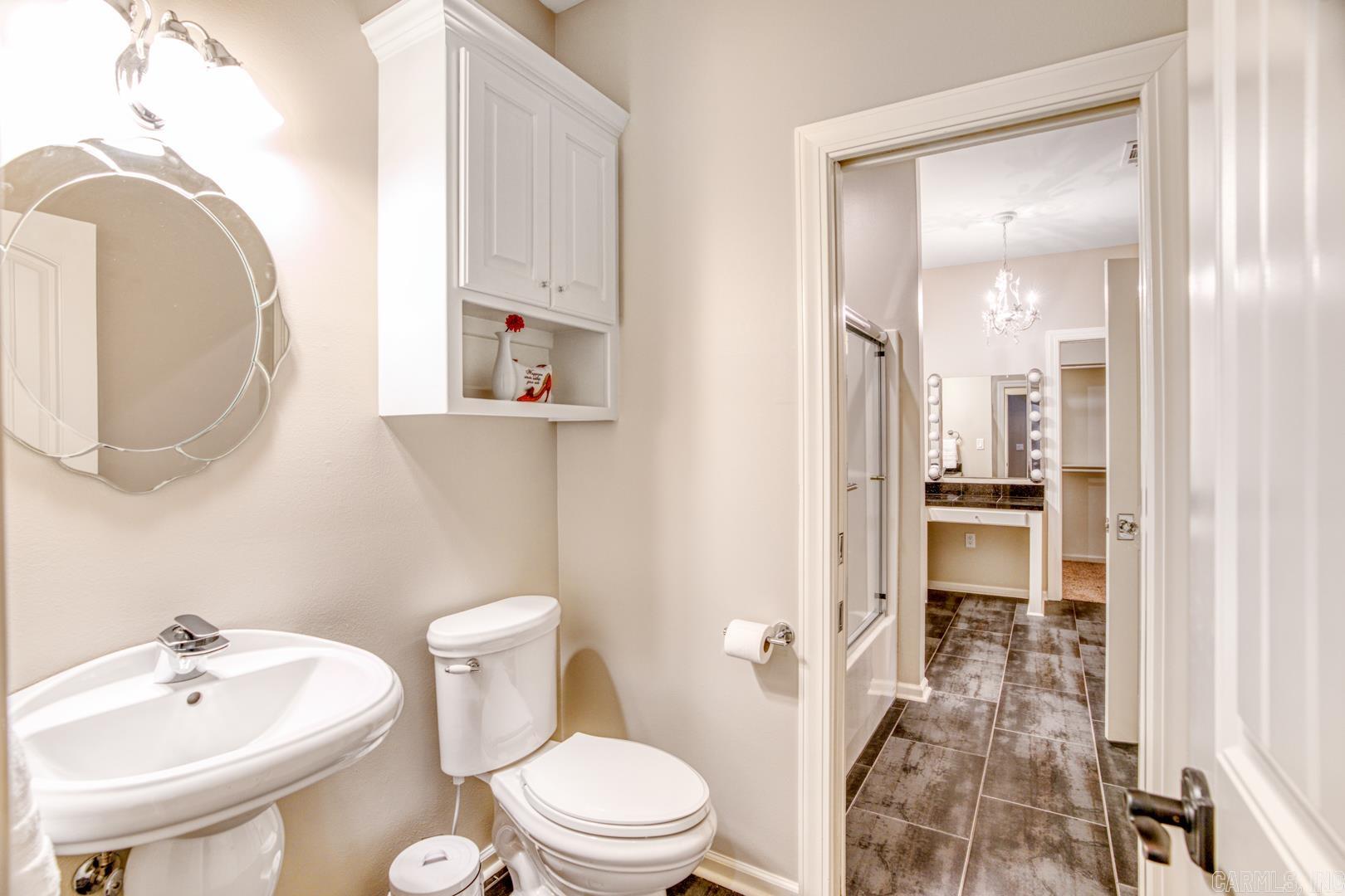 WOODLANDS EDGE - Residential