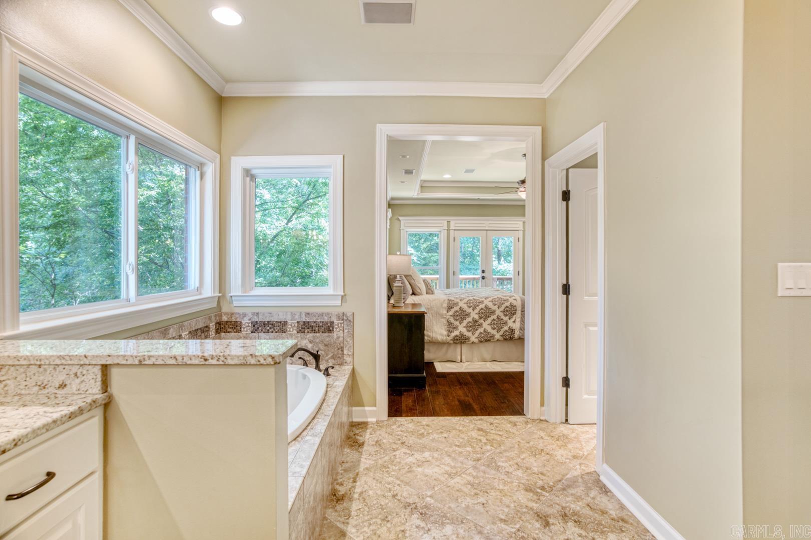 WOODLANDS EDGE - Residential