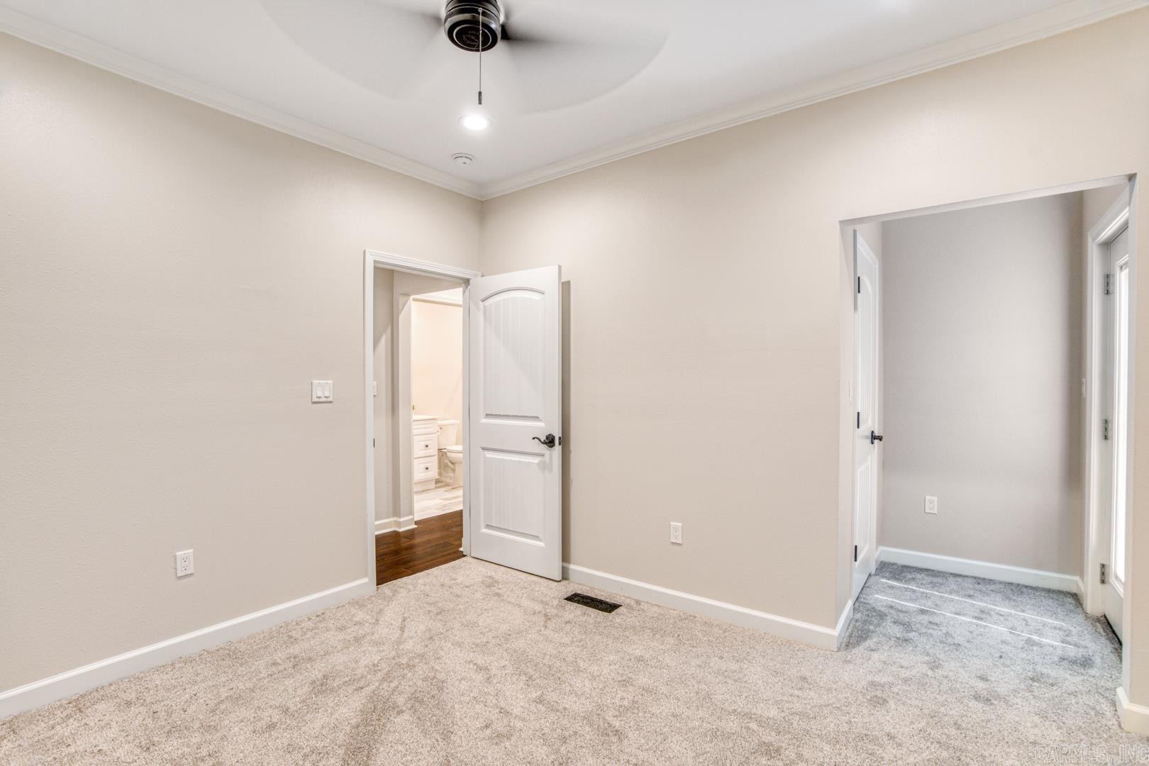 WOODLANDS EDGE - Residential