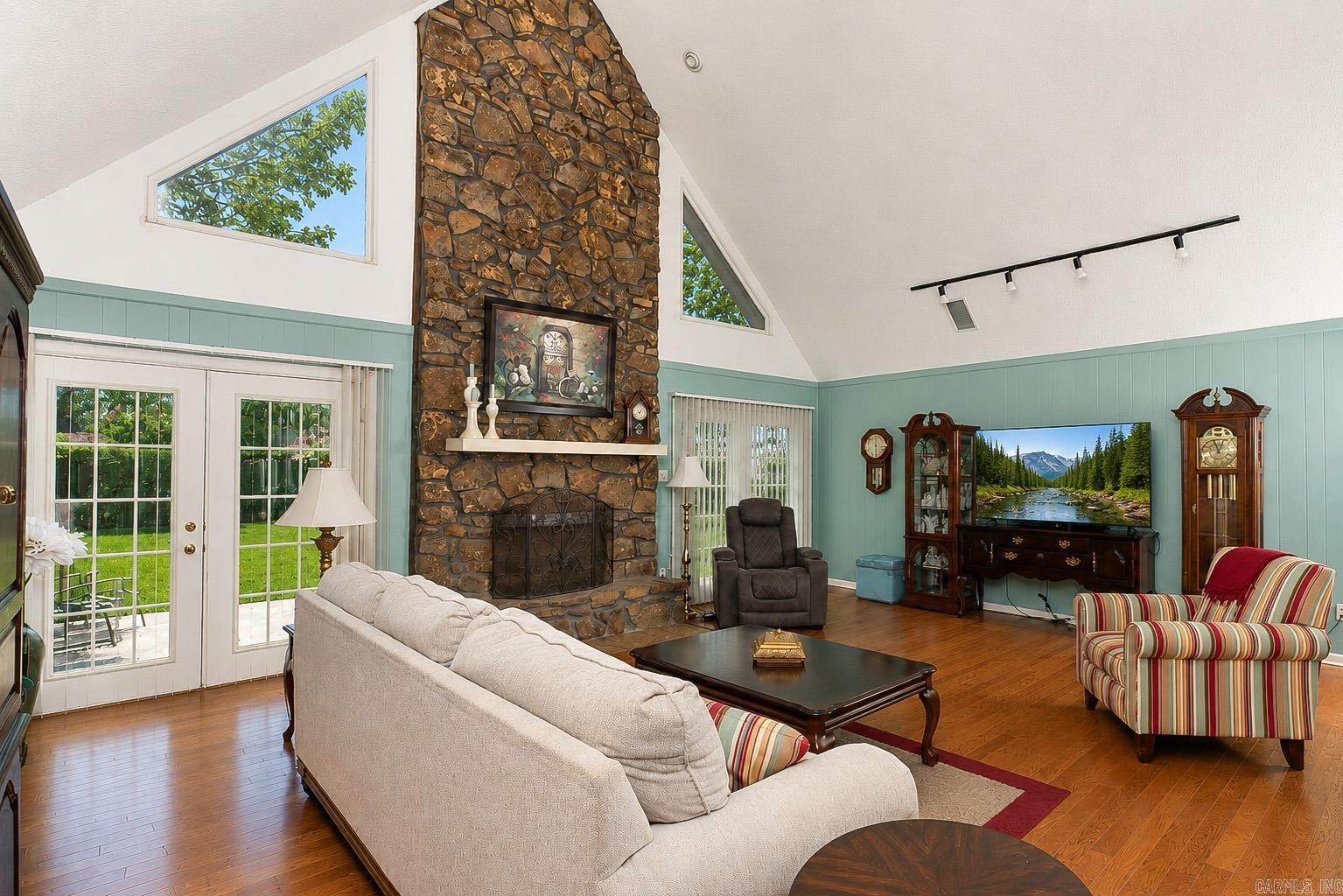 ROSSWOOD COLONY - Residential