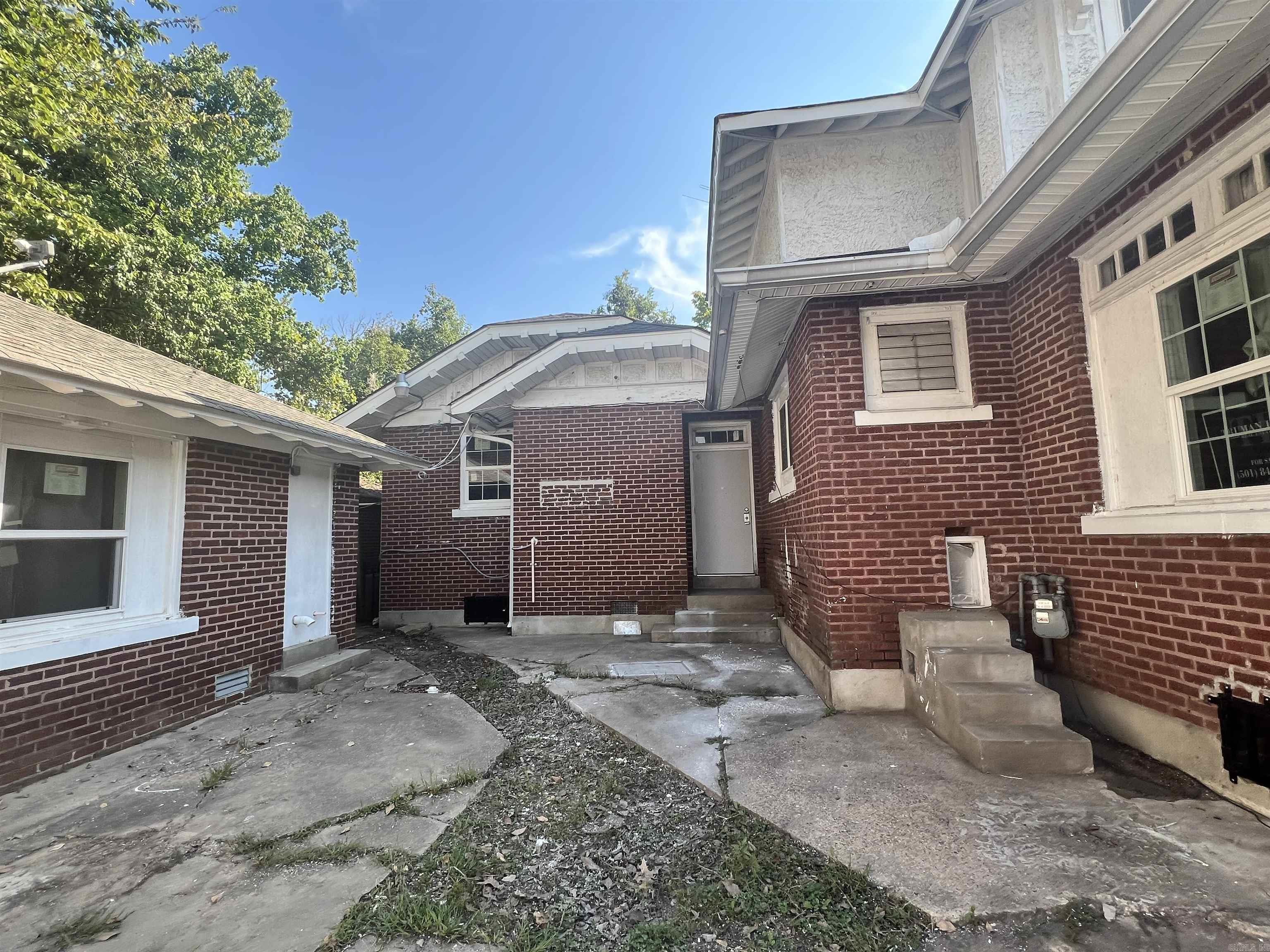 AUSTIN & TAYLOR ADDITION - Residential