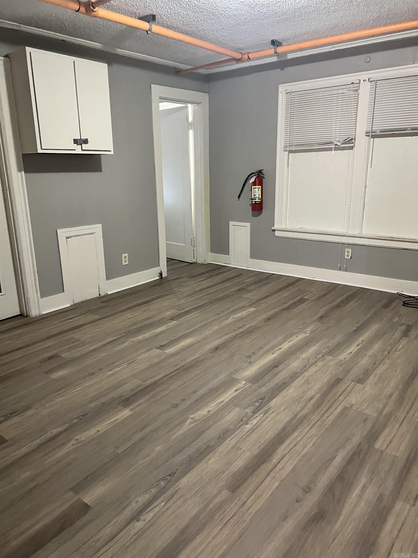 AUSTIN & TAYLOR ADDITION - Residential