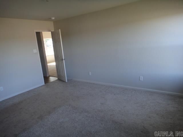 OAKLAND GROVE ESTATES - Residential