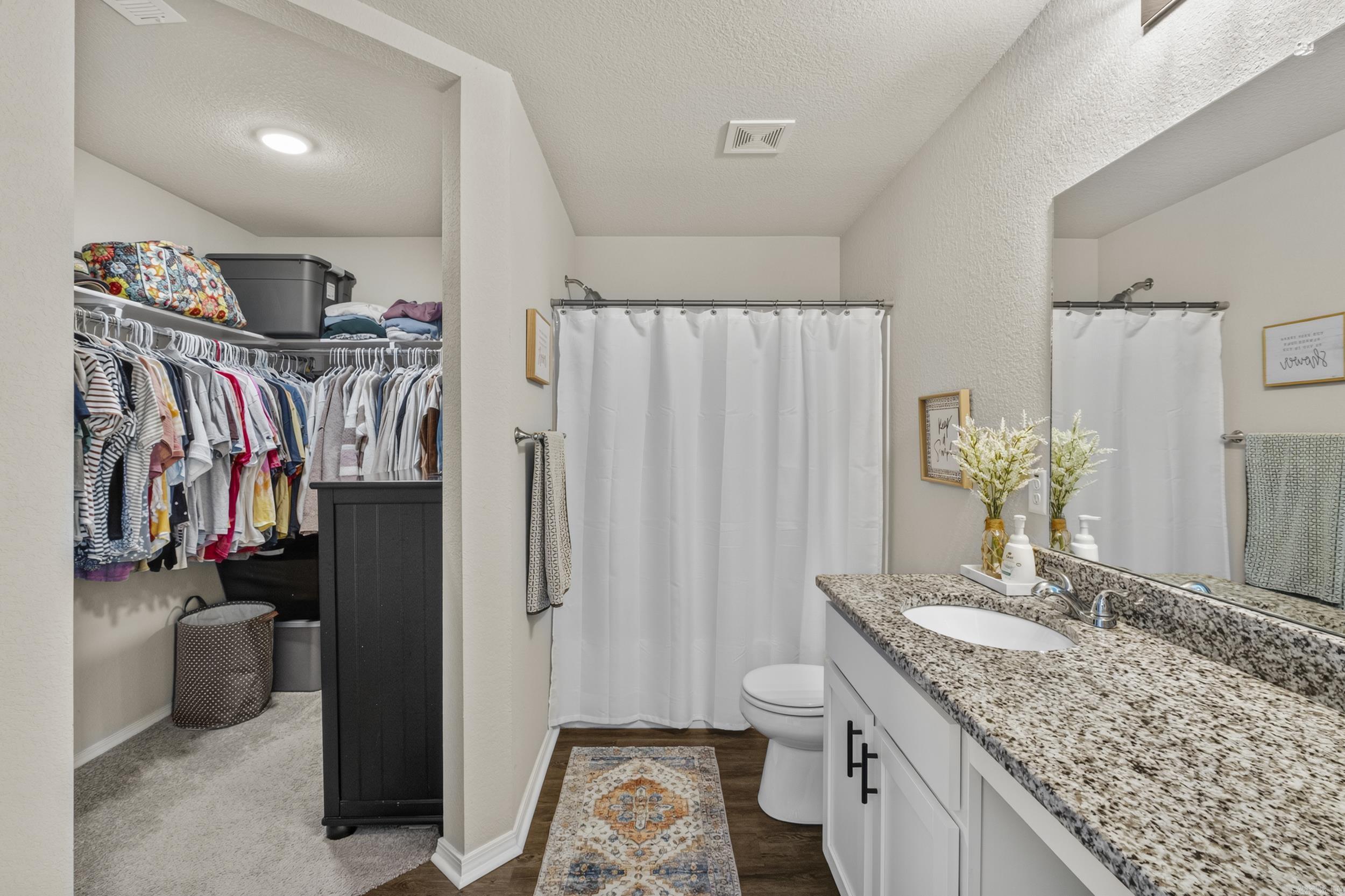 WHITE OAK CROSSING - Residential