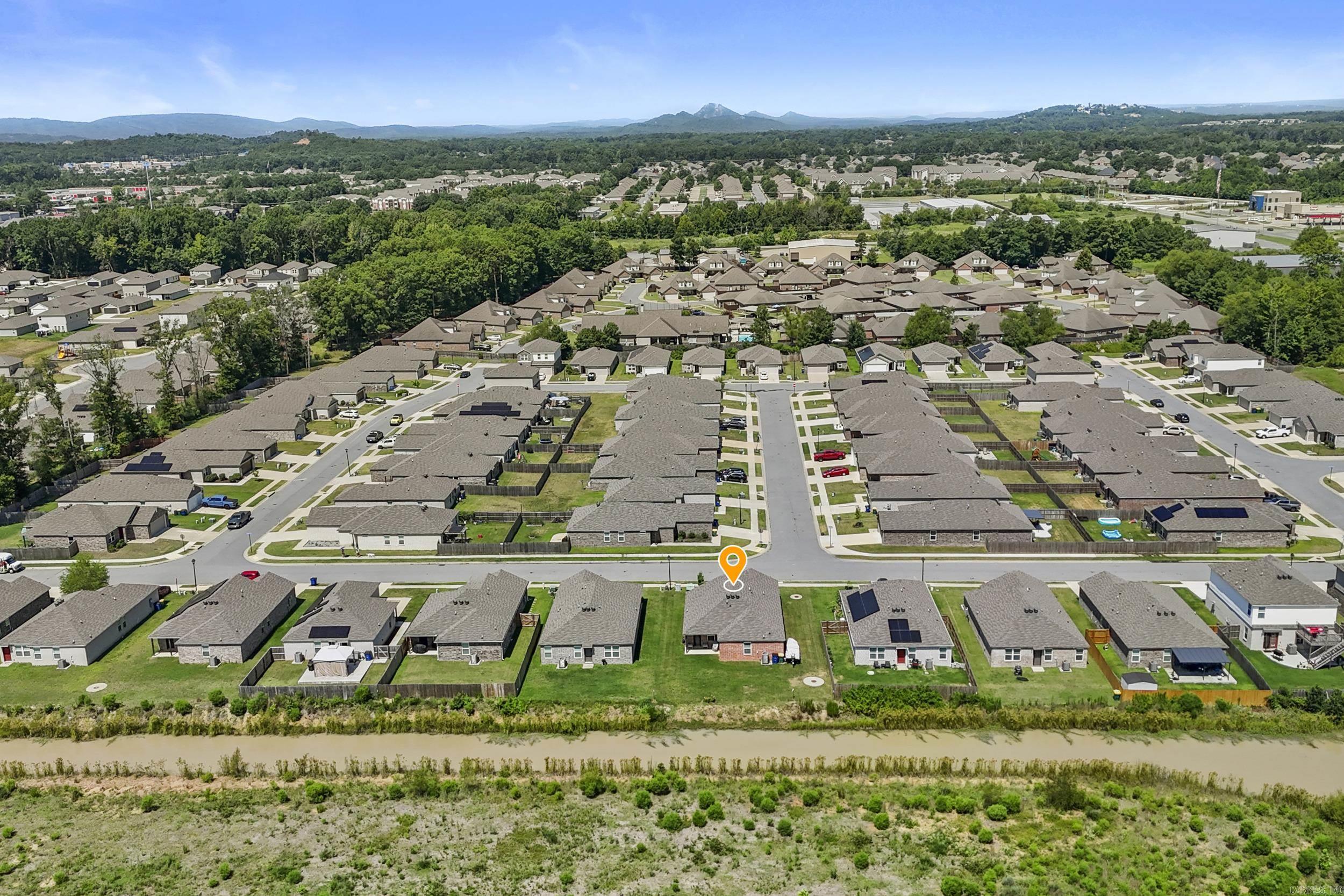 WHITE OAK CROSSING - Residential