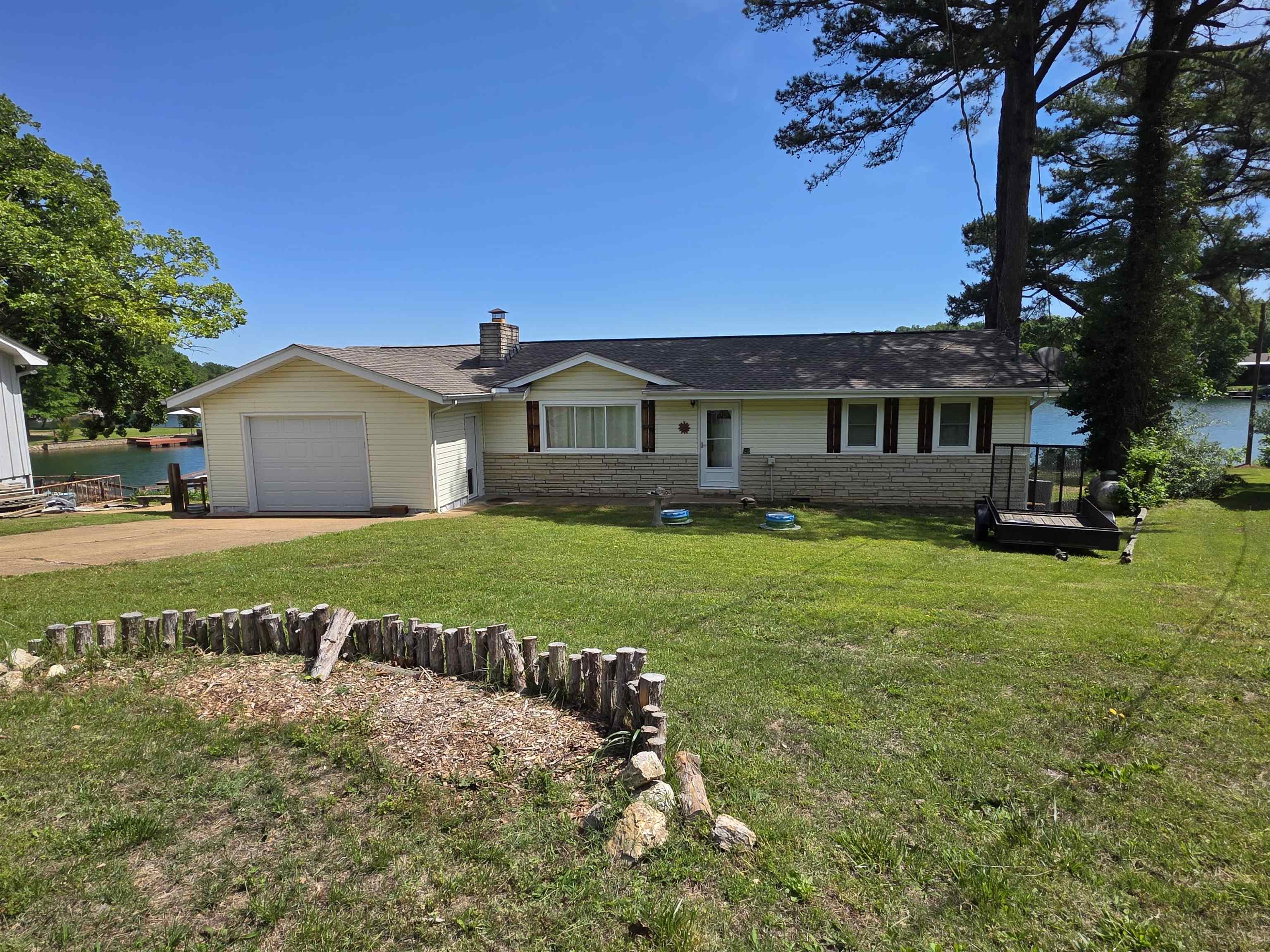 WEST LAKE ESTATES - Residential