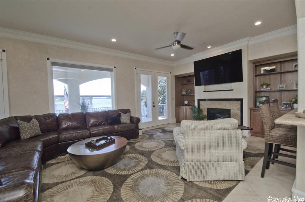 Paradise Lake Village Townhomes - Residential