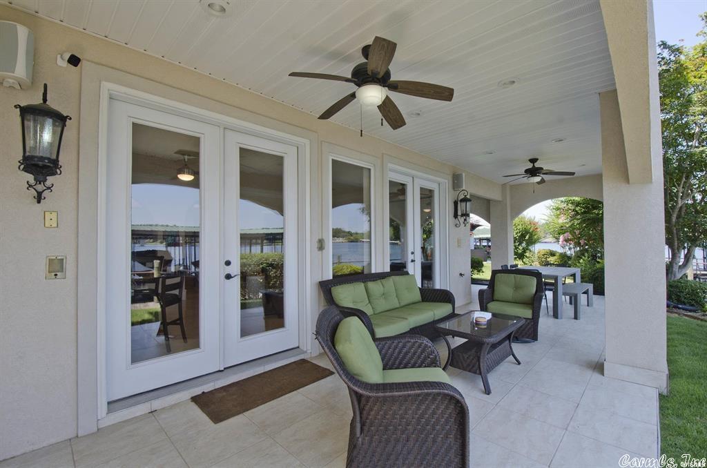 Paradise Lake Village Townhomes - Residential