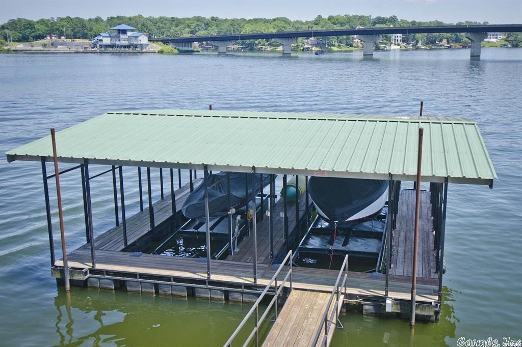 Paradise Lake Village Townhomes - Residential