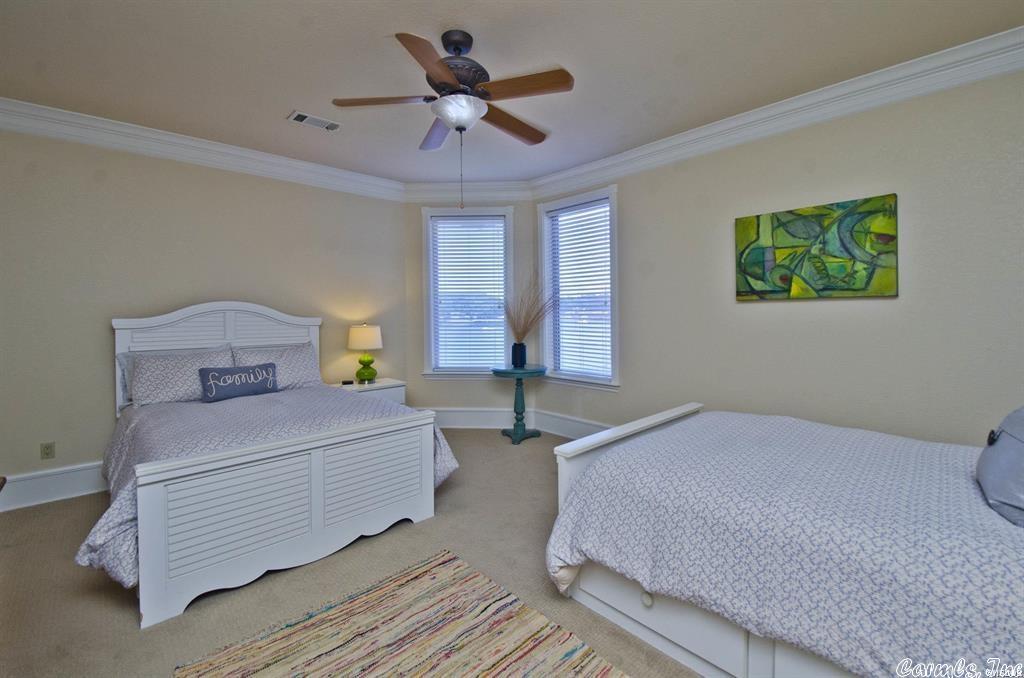 Paradise Lake Village Townhomes - Residential