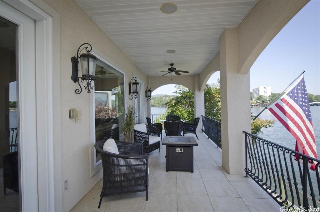 Paradise Lake Village Townhomes - Residential