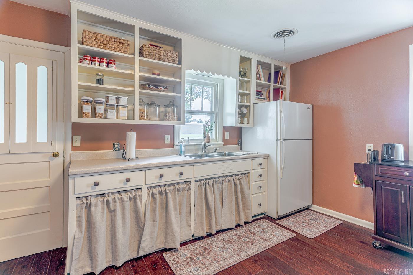 WEINER ORIGINAL - Residential