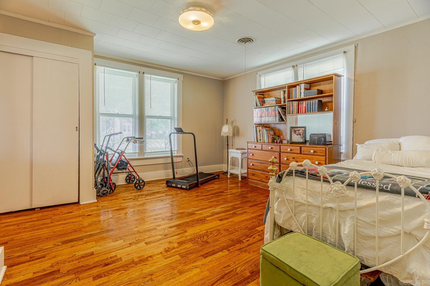 WEINER ORIGINAL - Residential
