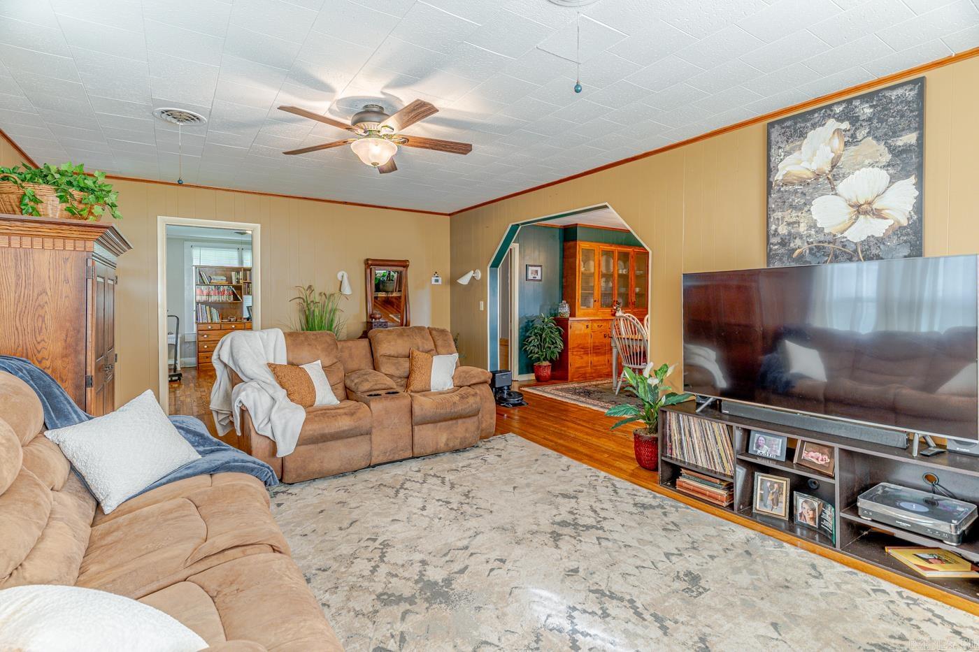 WEINER ORIGINAL - Residential