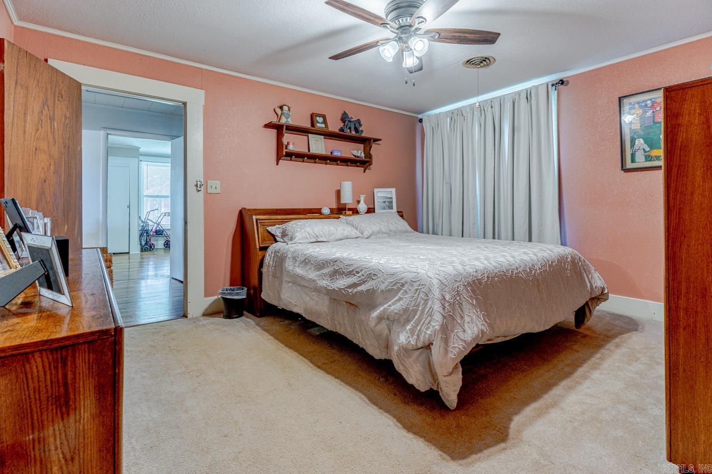 WEINER ORIGINAL - Residential