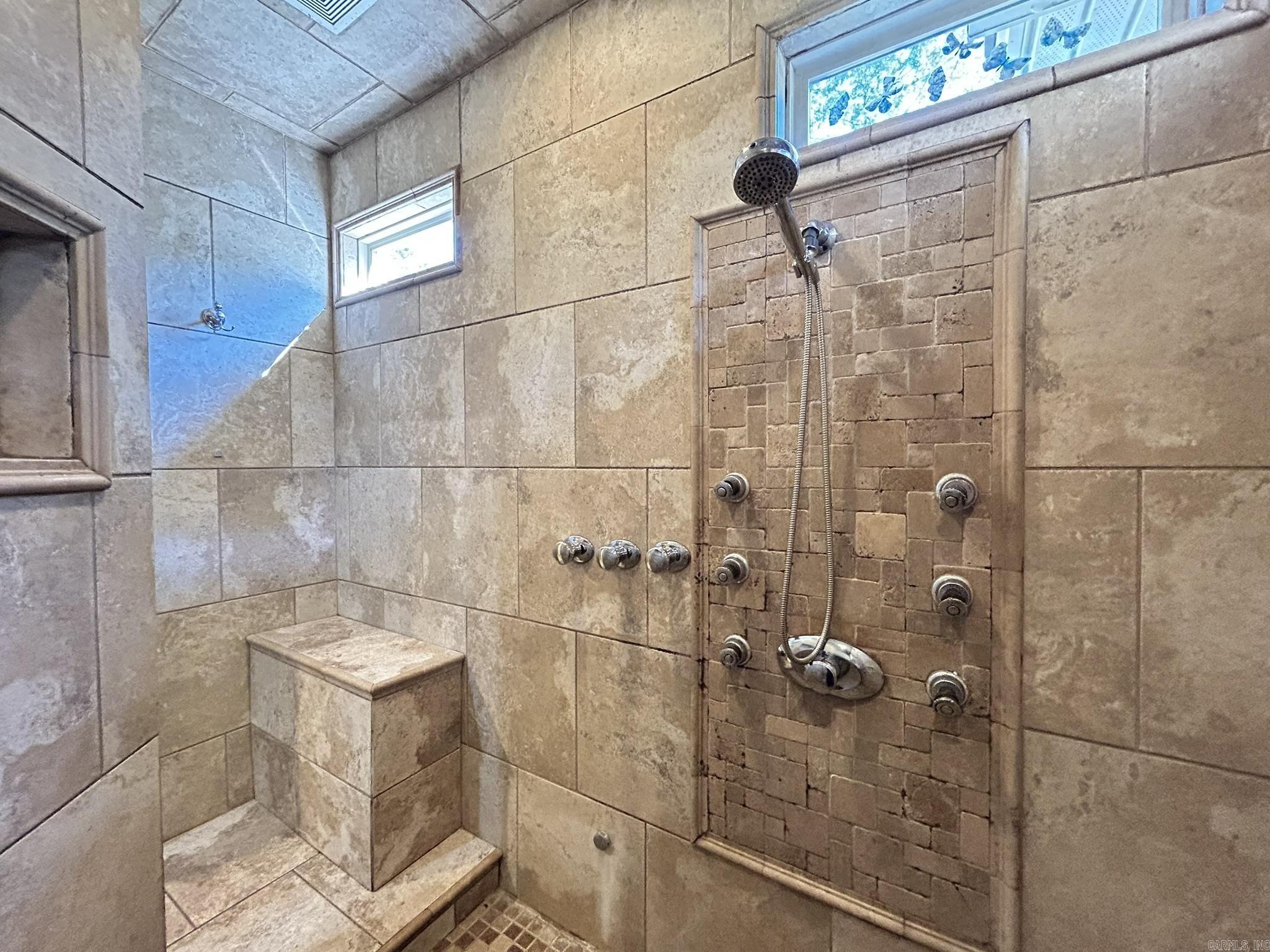 STONE RIDGE - Residential