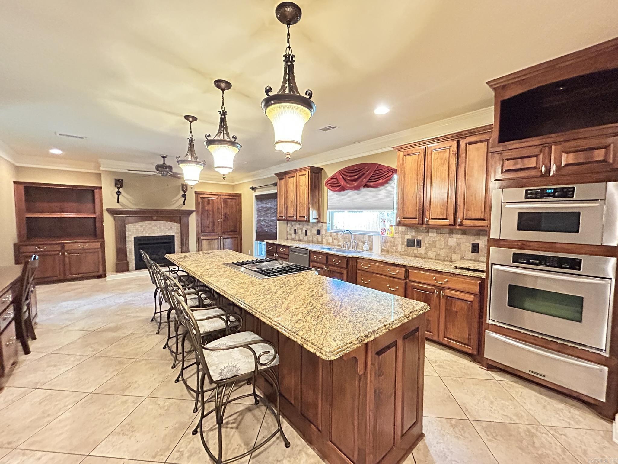 STONE RIDGE - Residential