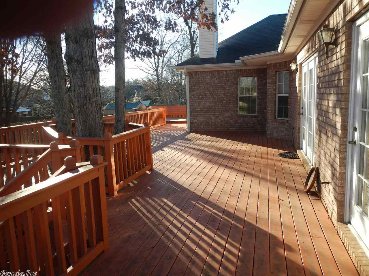 COUNTRY CLUB OF ARK THE - Residential