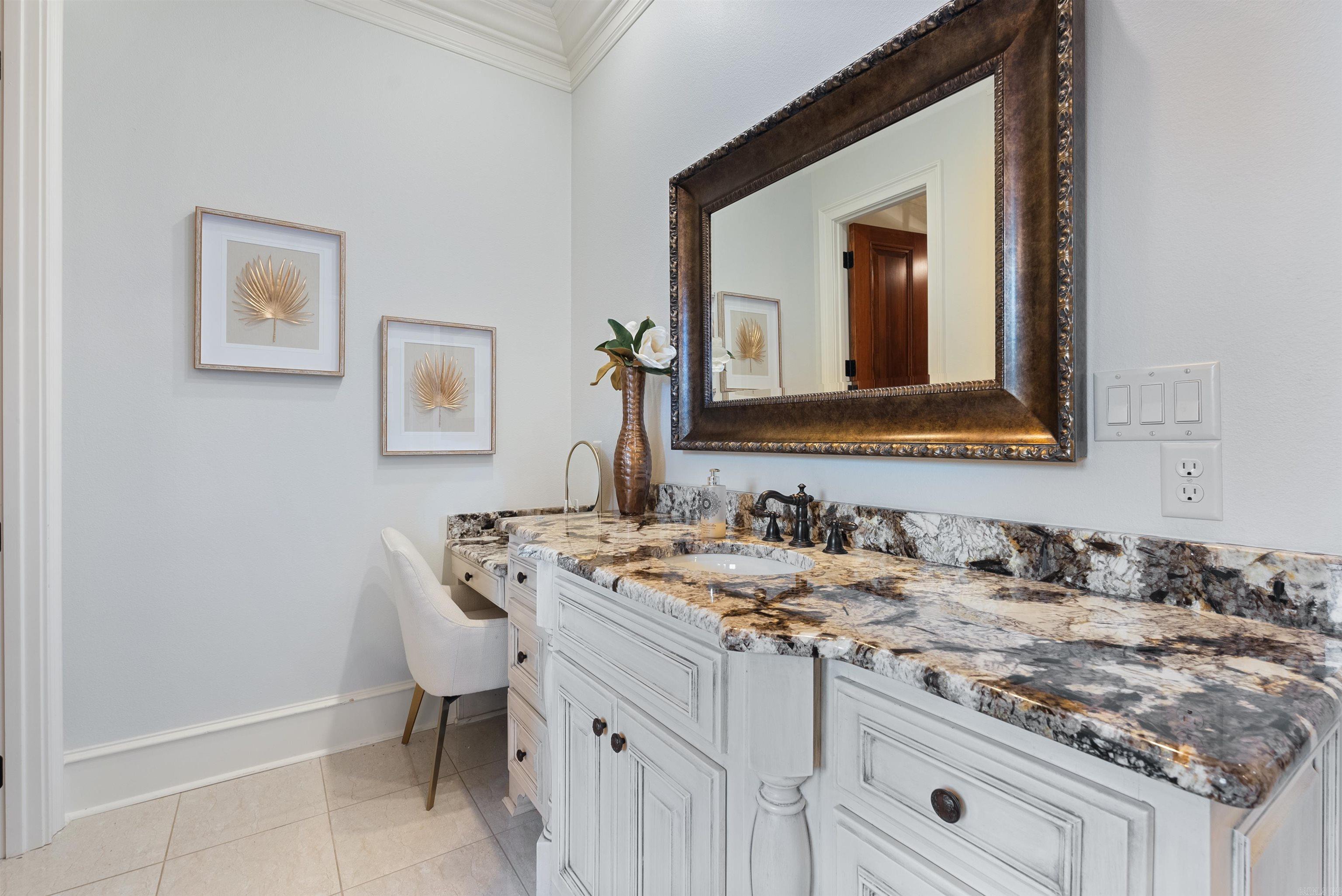 WOODLANDS EDGE - Residential