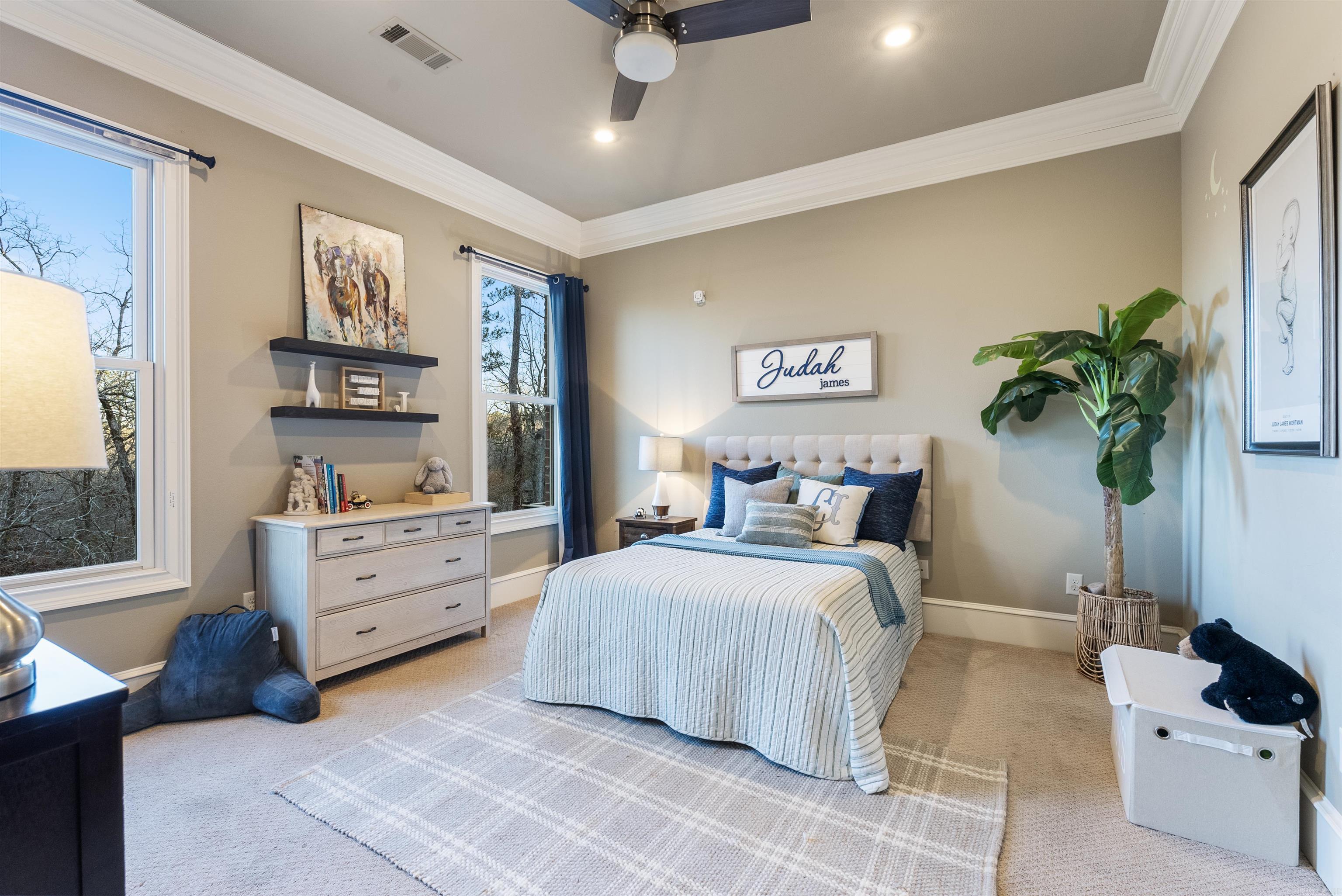 WOODLANDS EDGE - Residential