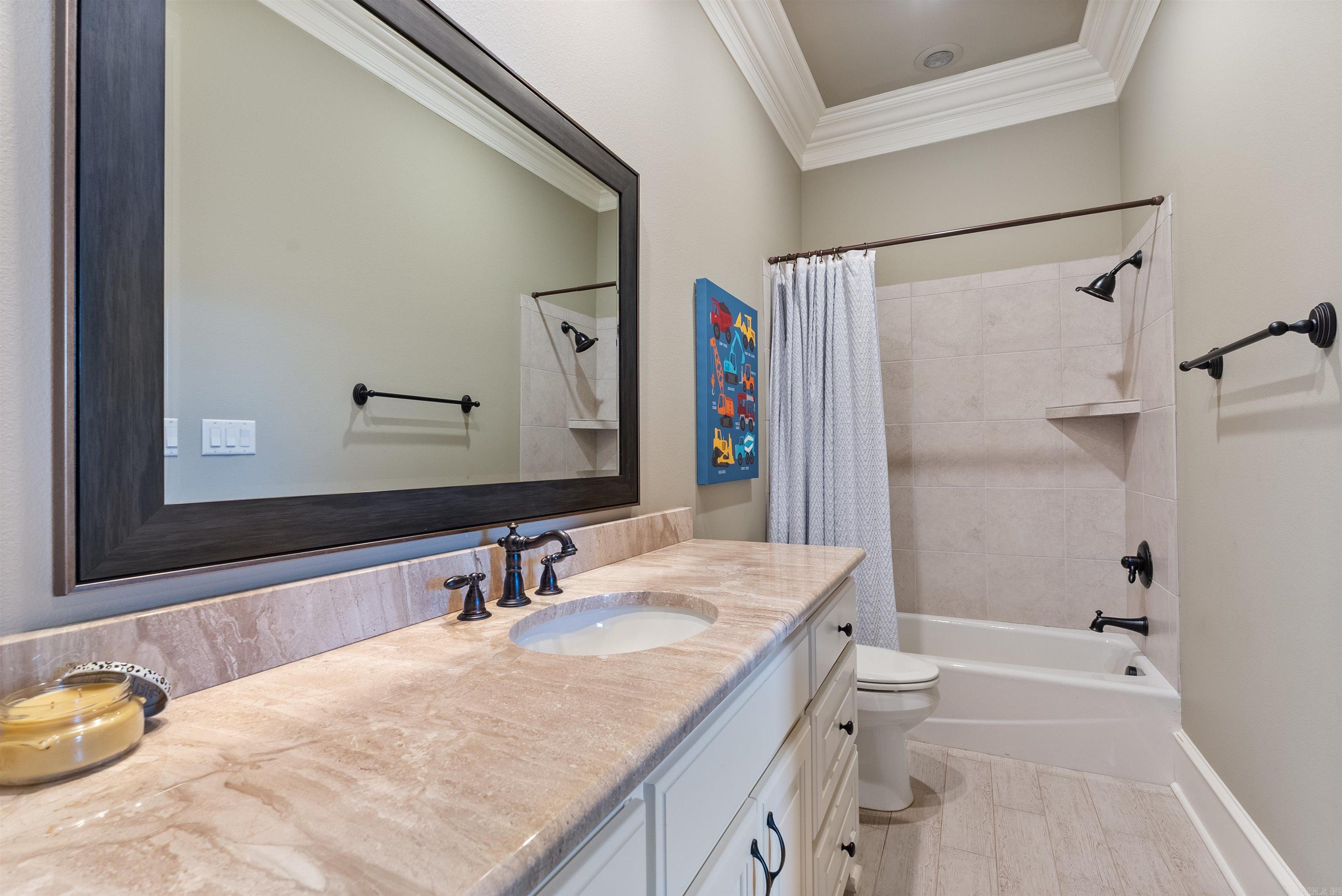 WOODLANDS EDGE - Residential
