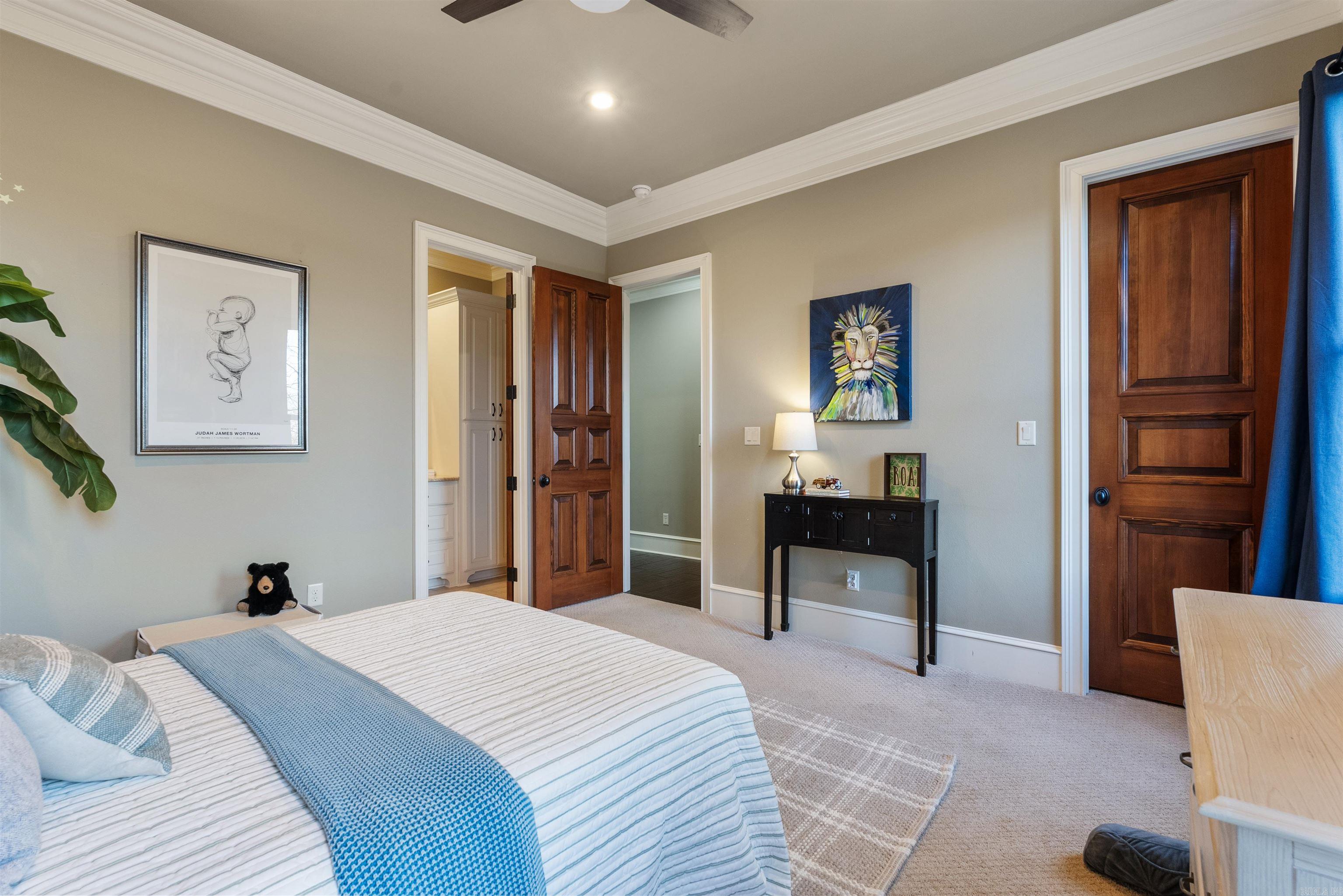 WOODLANDS EDGE - Residential