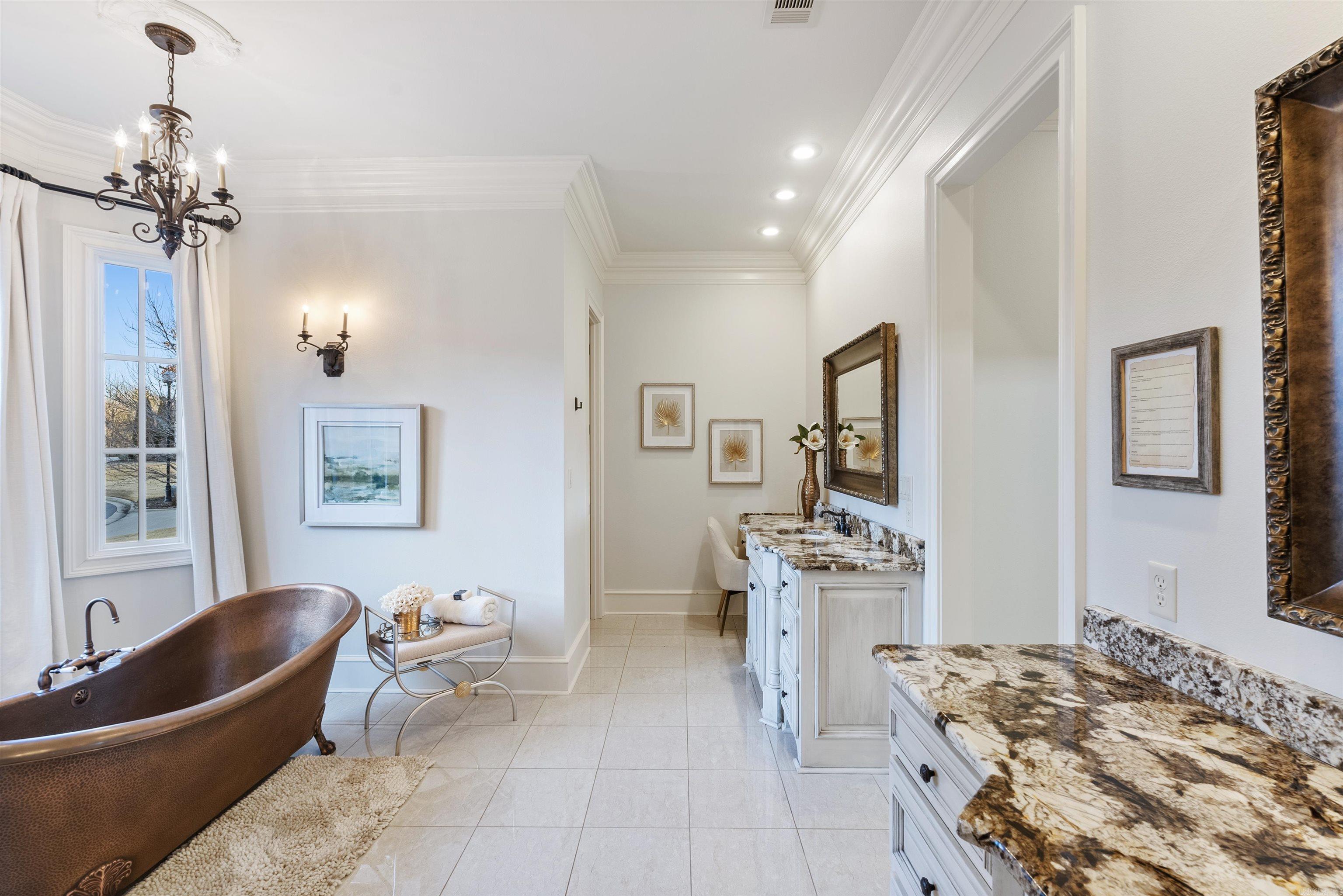 WOODLANDS EDGE - Residential