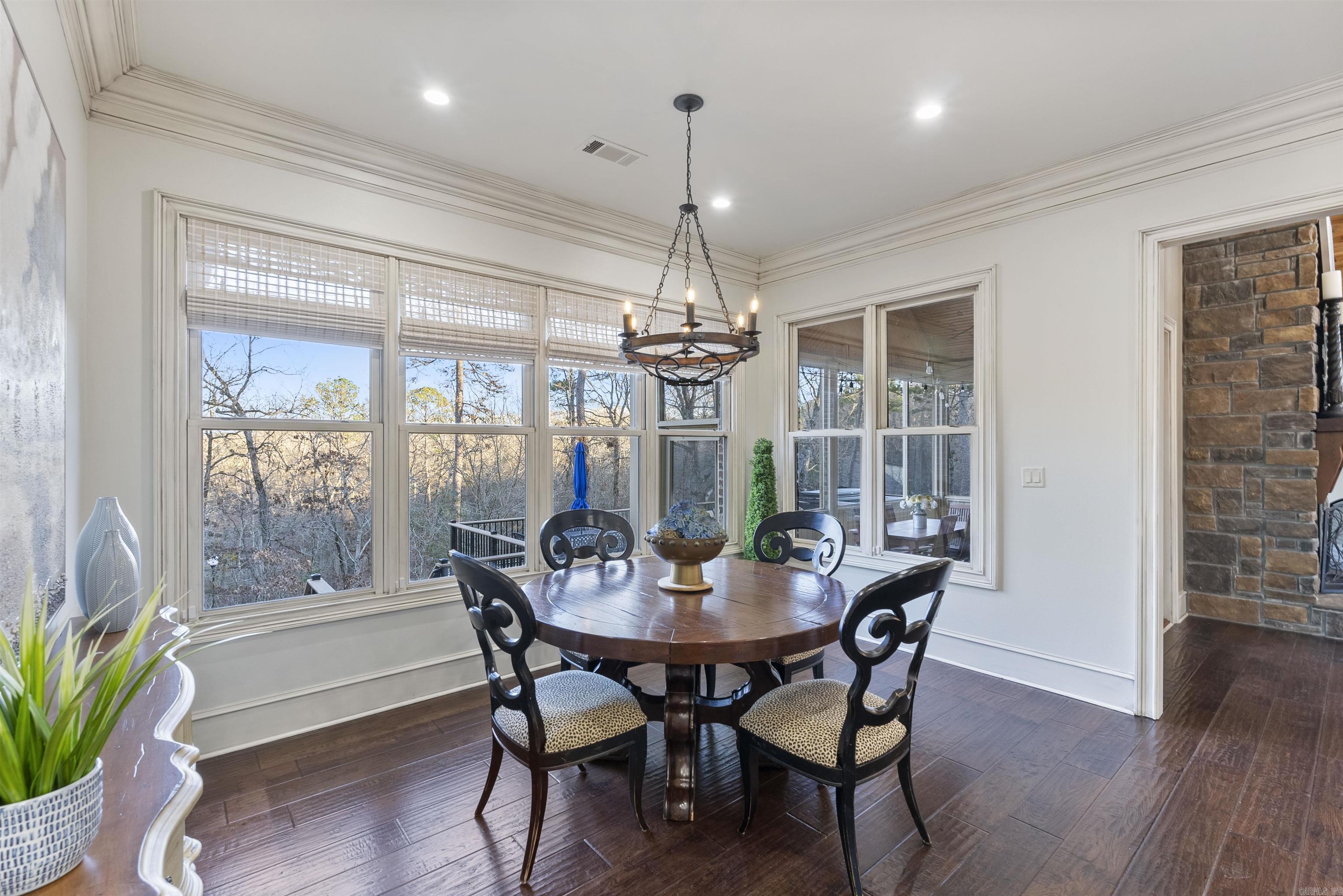 WOODLANDS EDGE - Residential