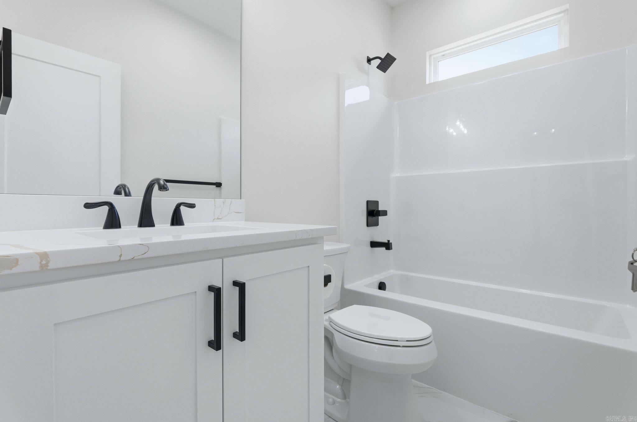 MIDTOWN BRYANT - Residential