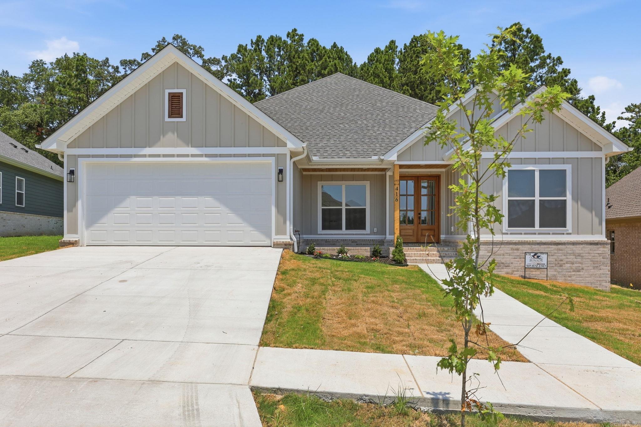 MIDTOWN BRYANT - Residential