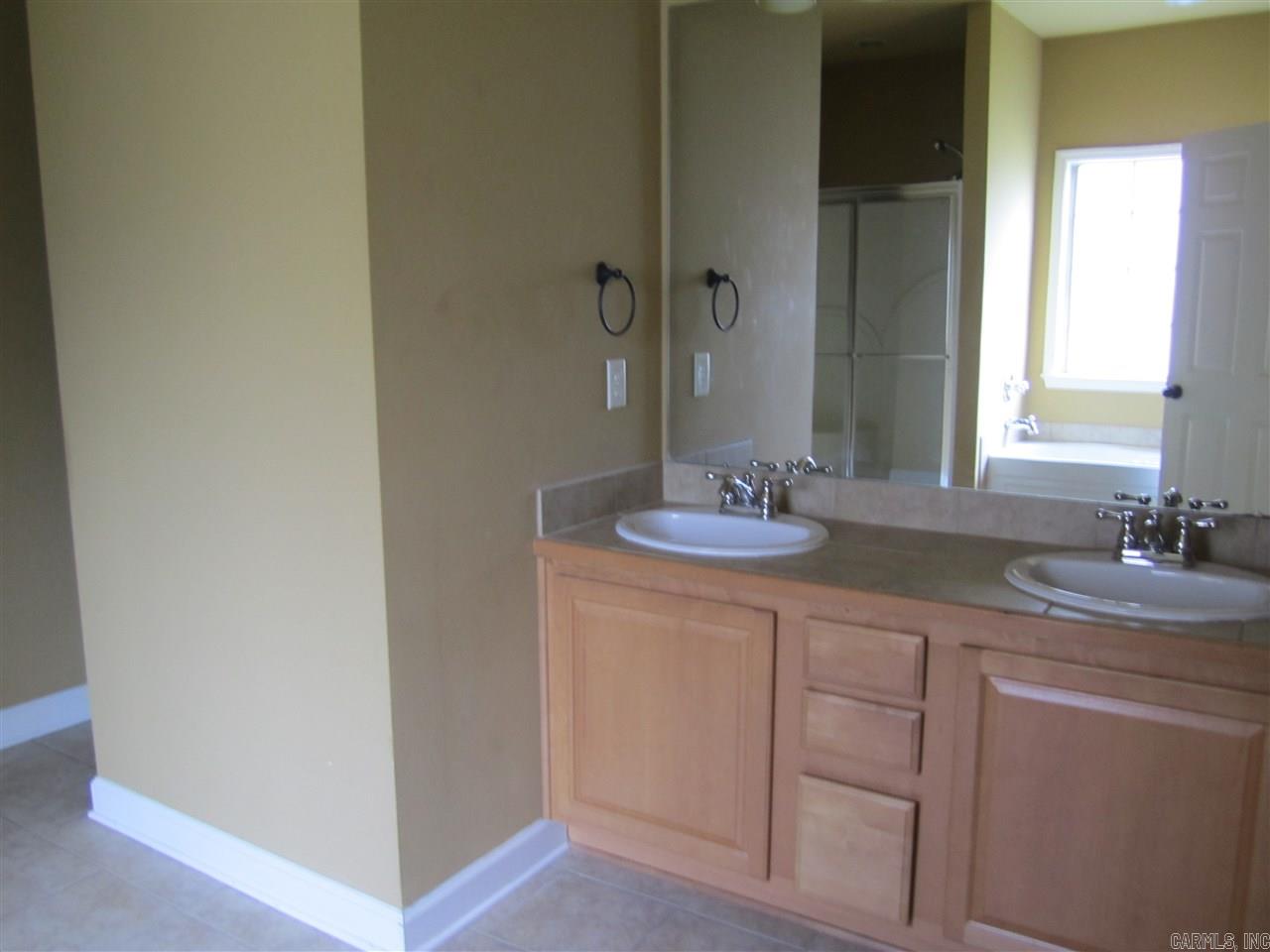 EAST RIDGE - Residential