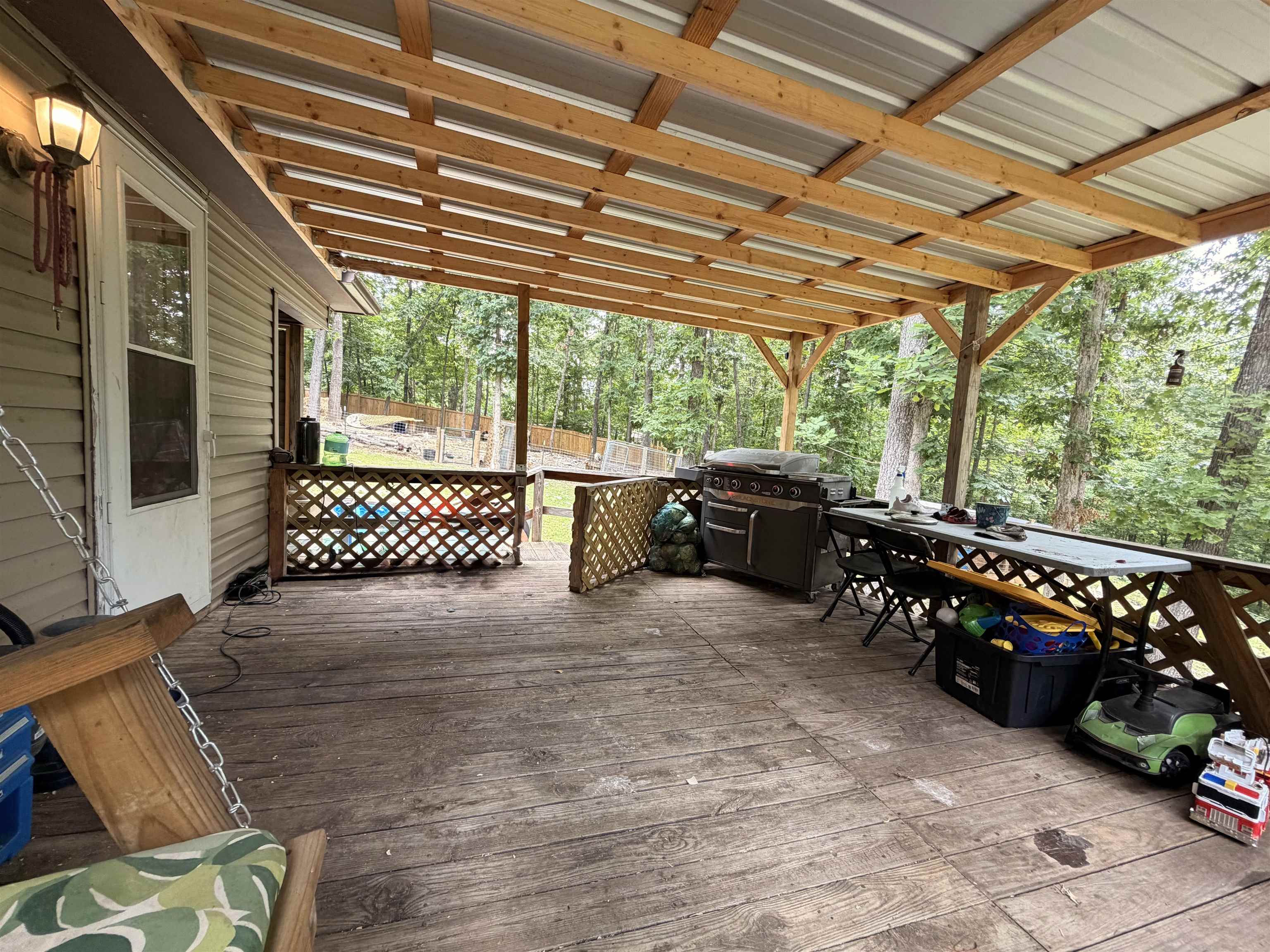HIGH LAKE ADDN - Residential
