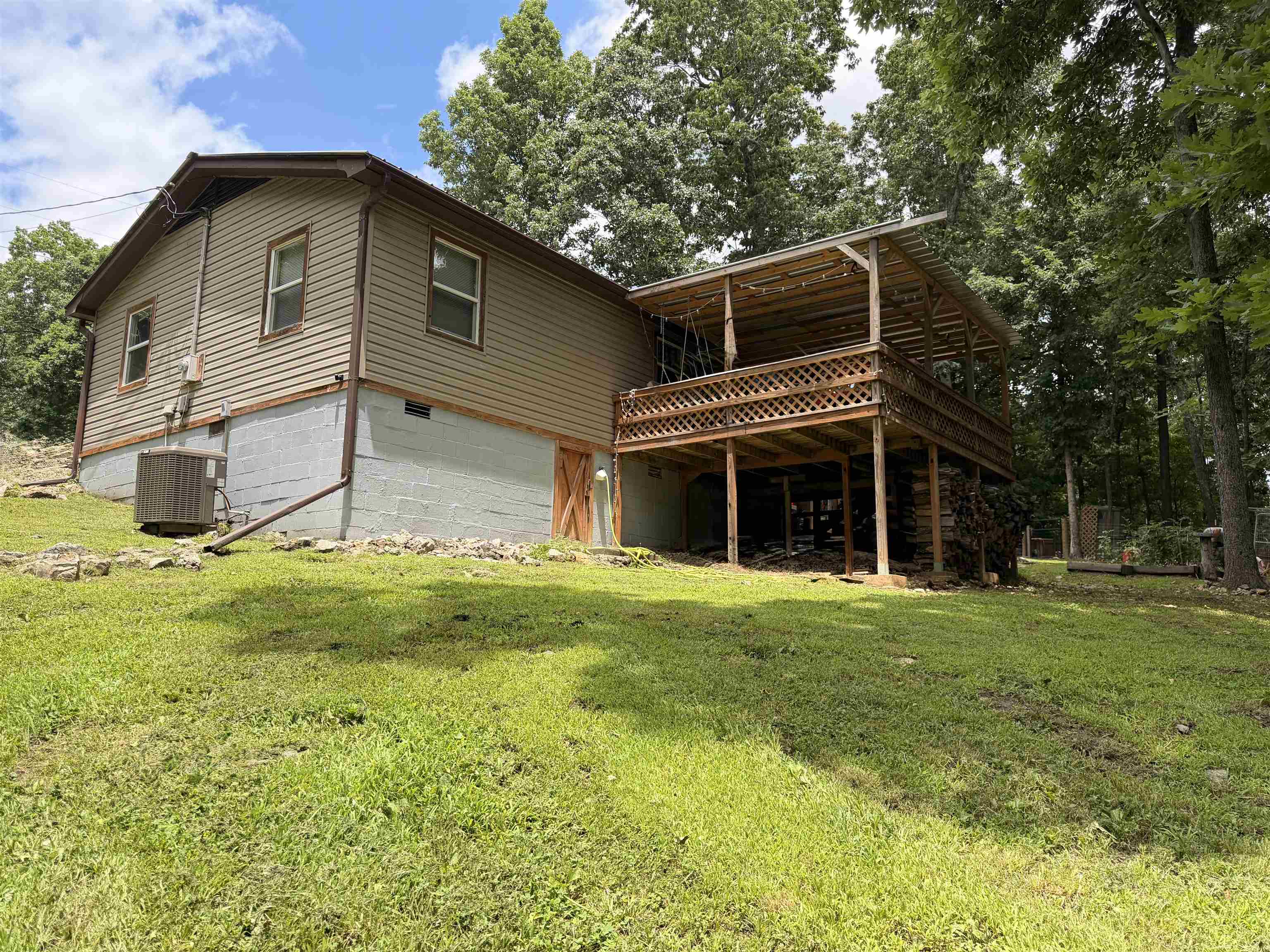 HIGH LAKE ADDN - Residential