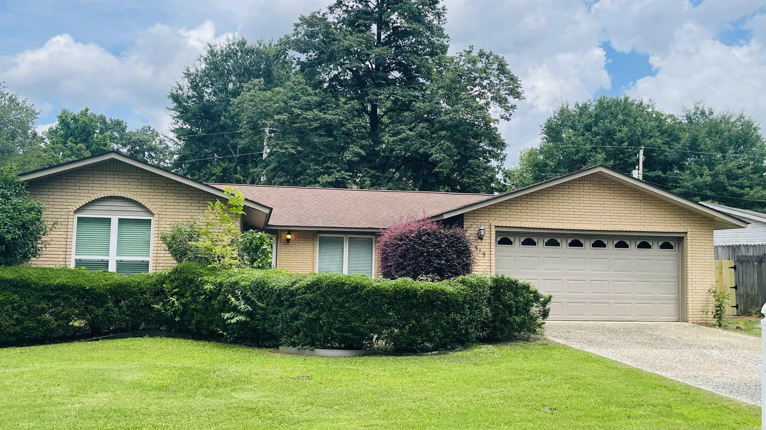 BROWNWOOD - Residential
