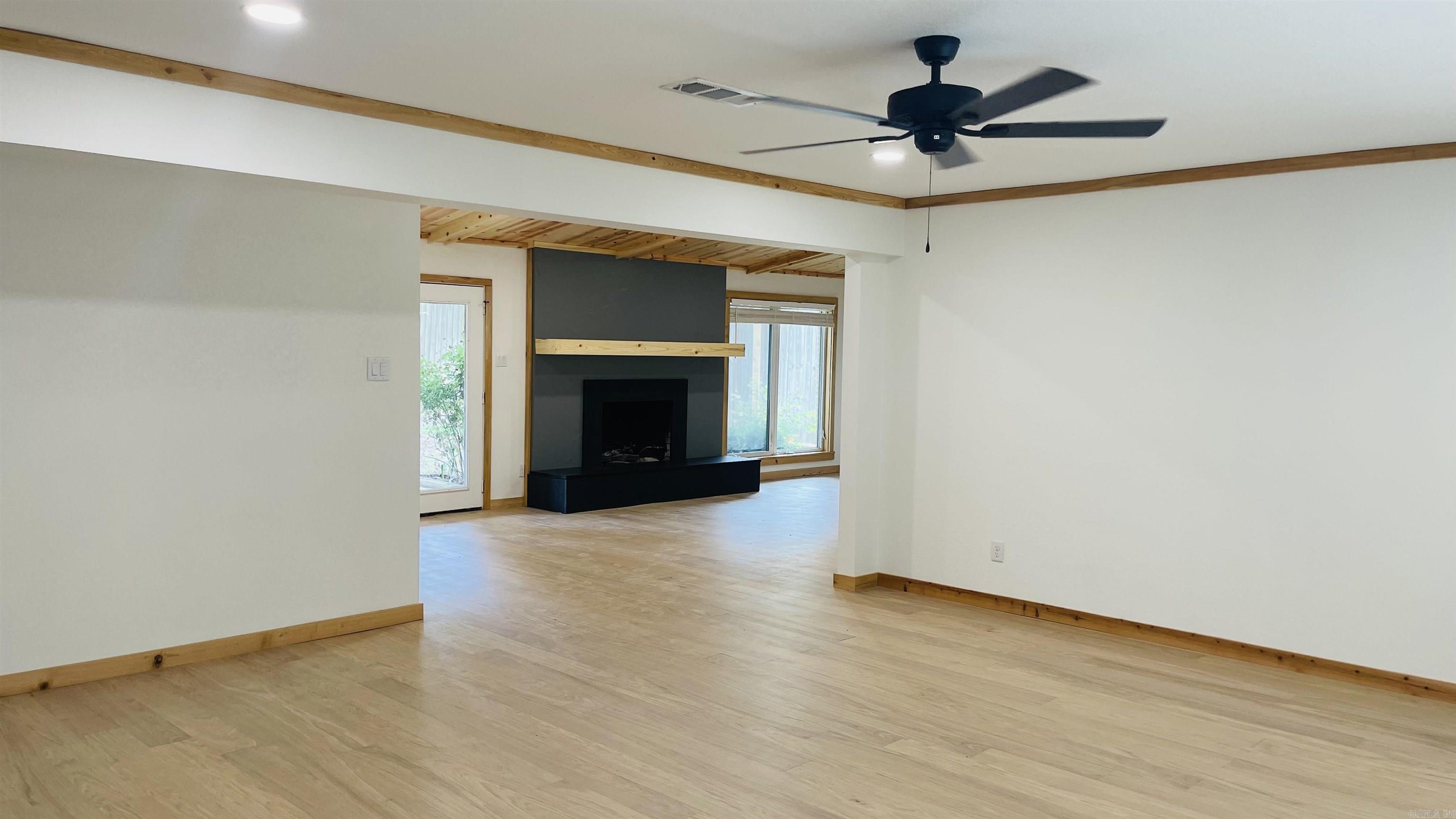 BROWNWOOD - Residential