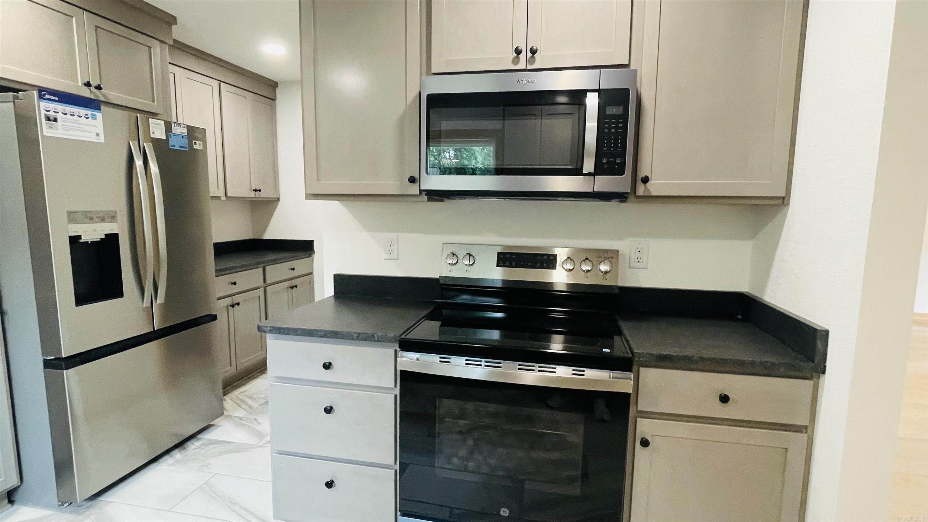 BROWNWOOD - Residential