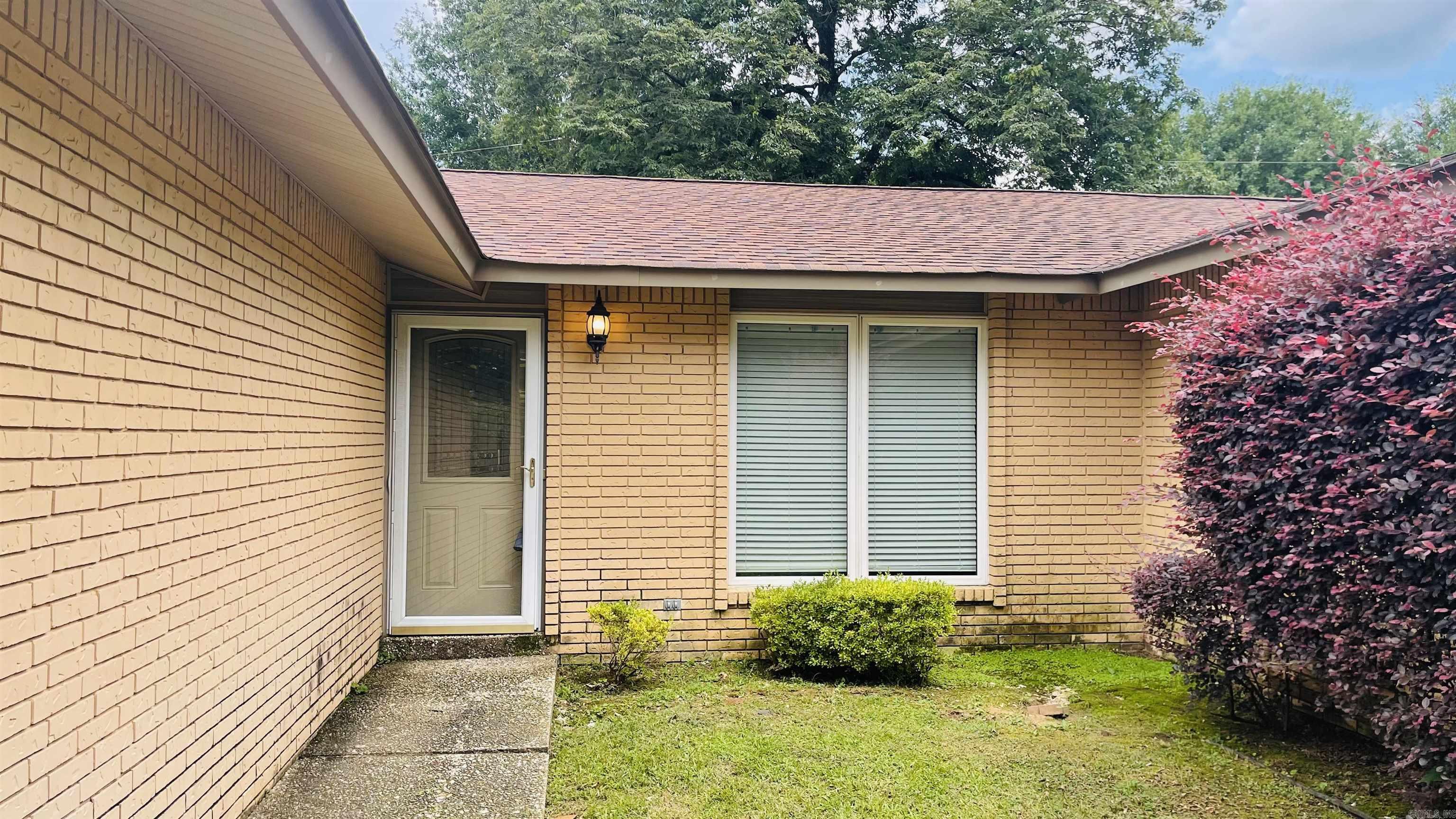 BROWNWOOD - Residential
