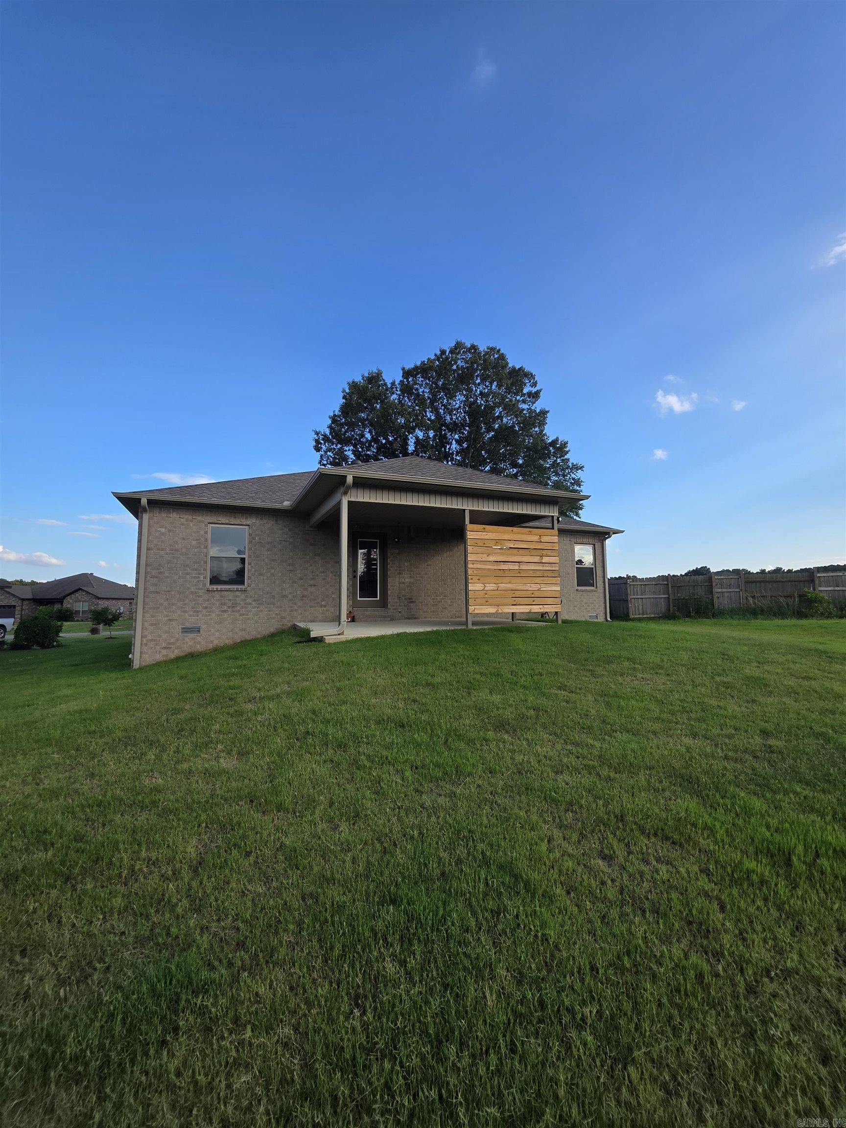 Metes & Bounds - Residential Lease