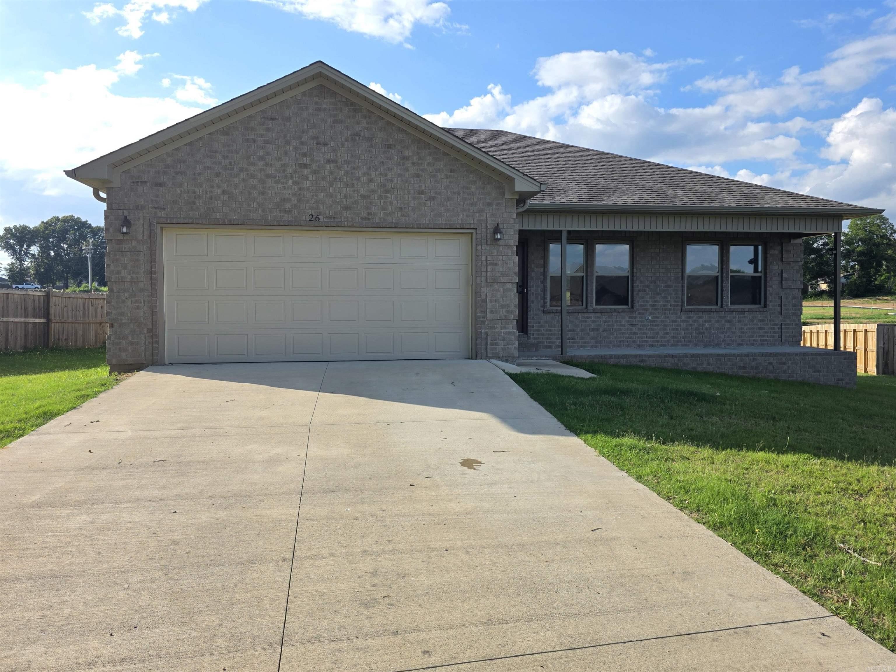 Metes & Bounds - Residential Lease