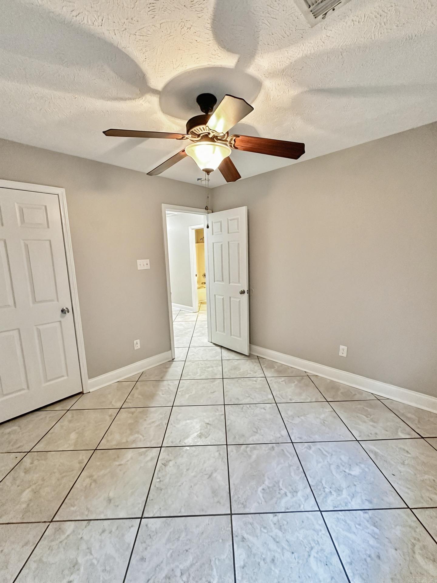 Bellevue L1 - Residential Income