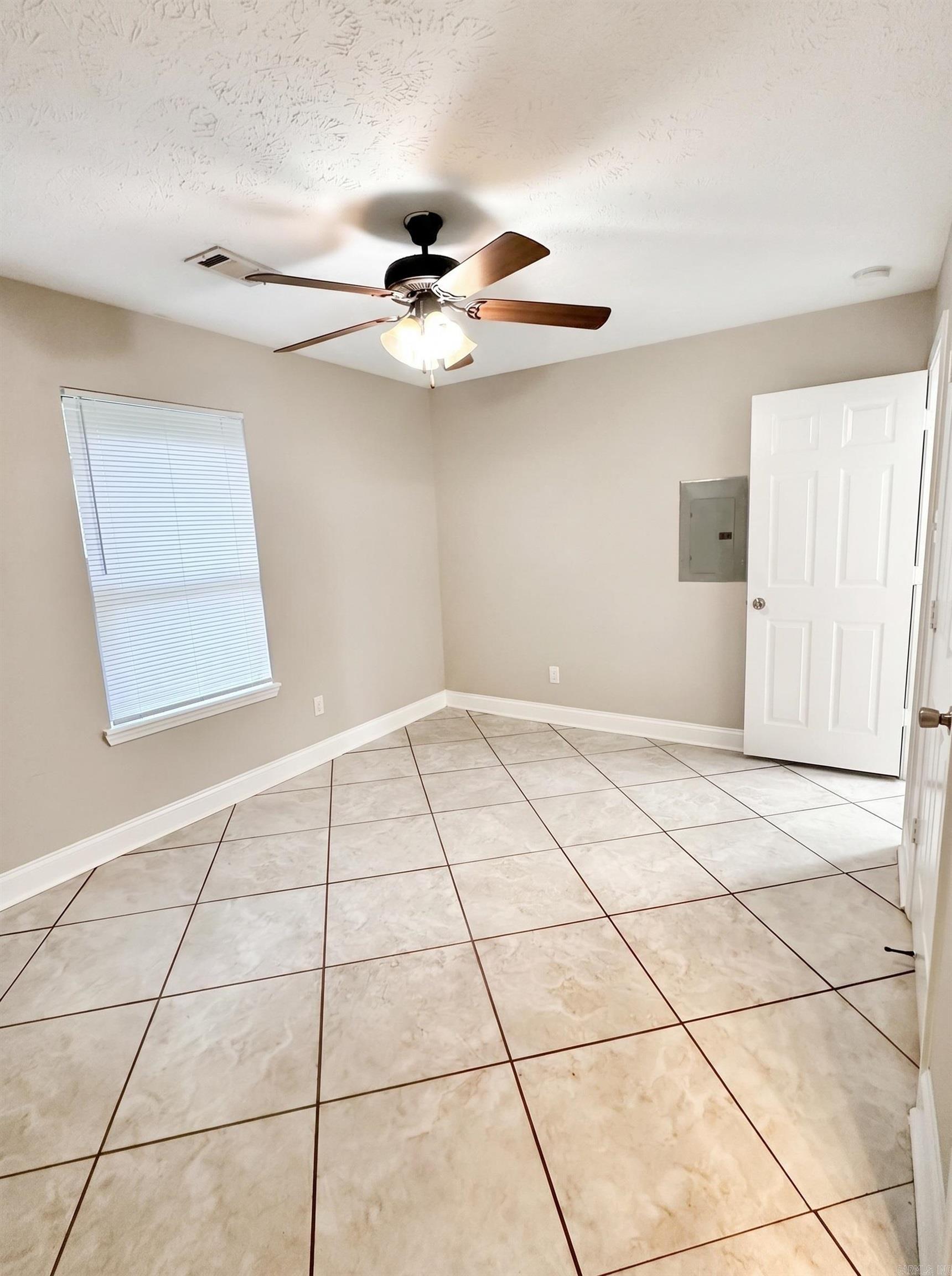 Bellevue L1 - Residential Income