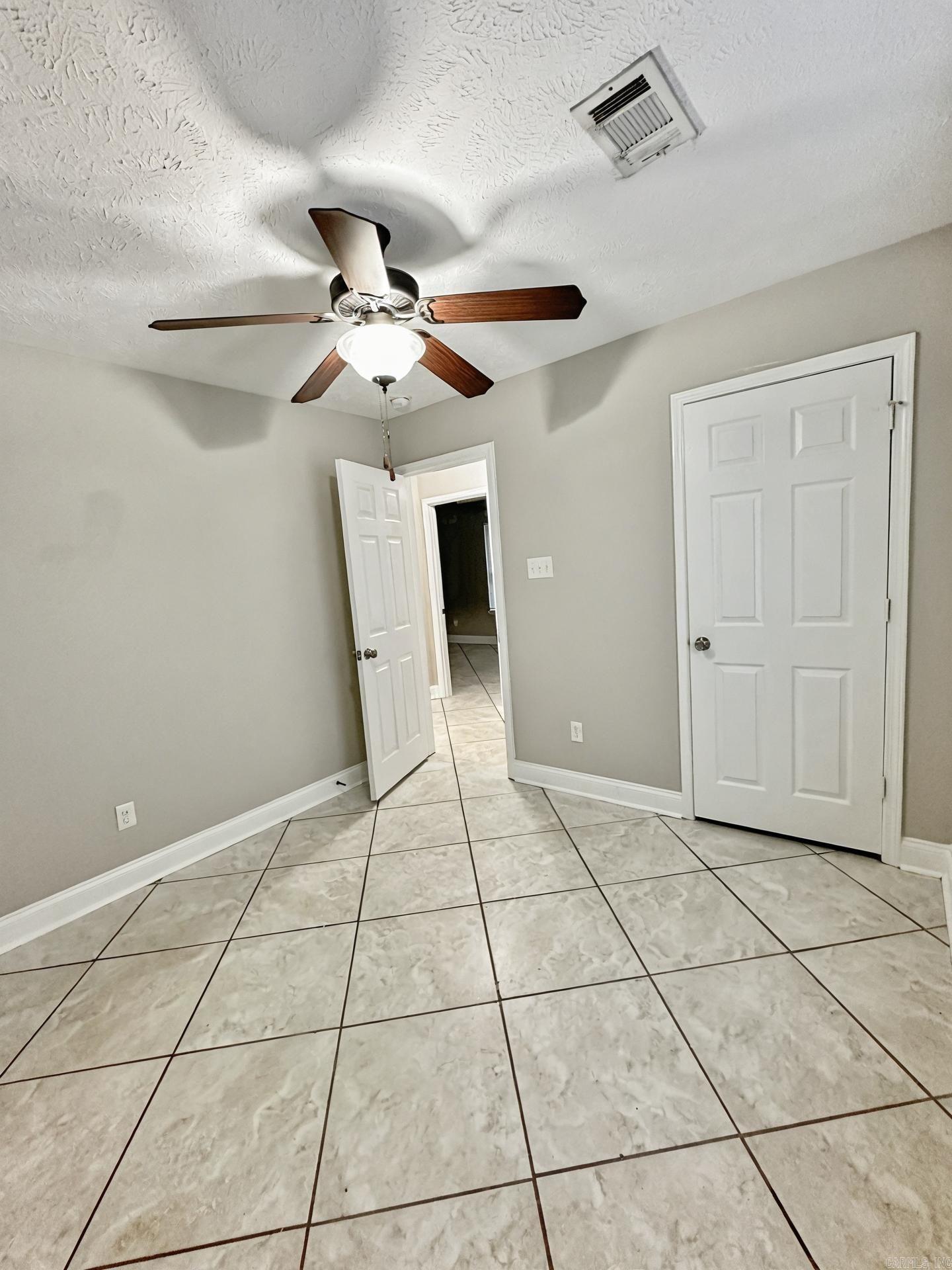 Bellevue L1 - Residential Income
