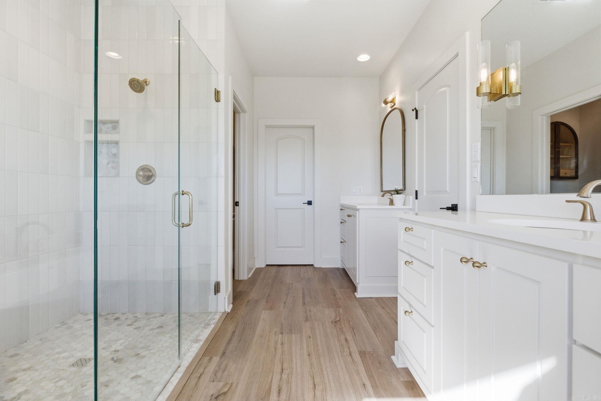 LAKEVIEW WEST - Residential