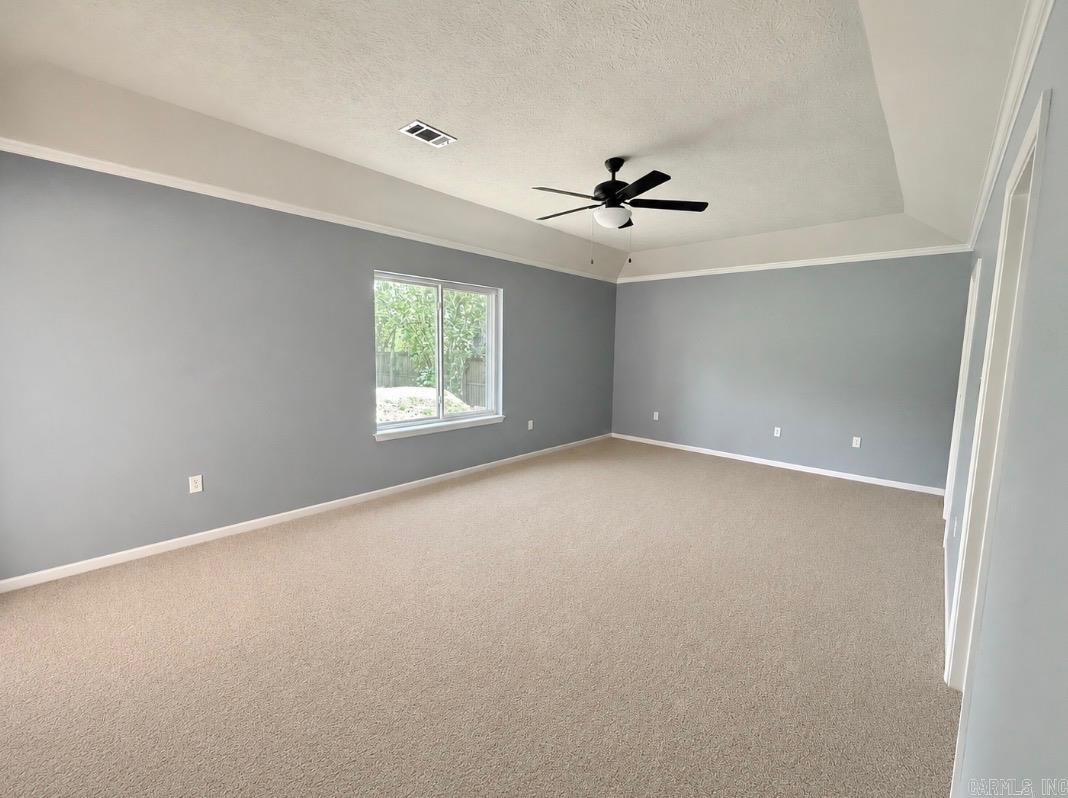 STEEPLECHASE - Residential