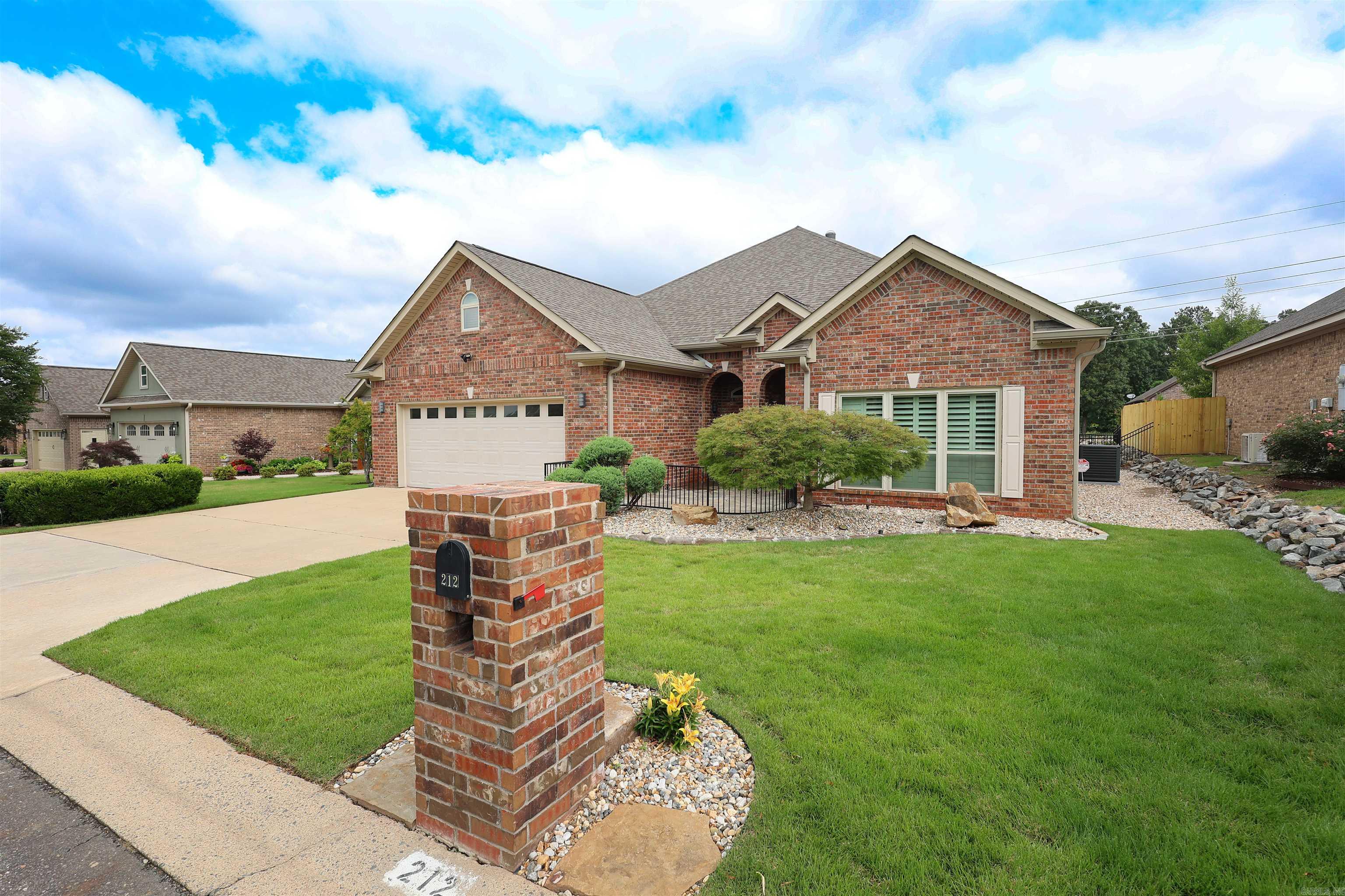 Forest Lakes - Residential