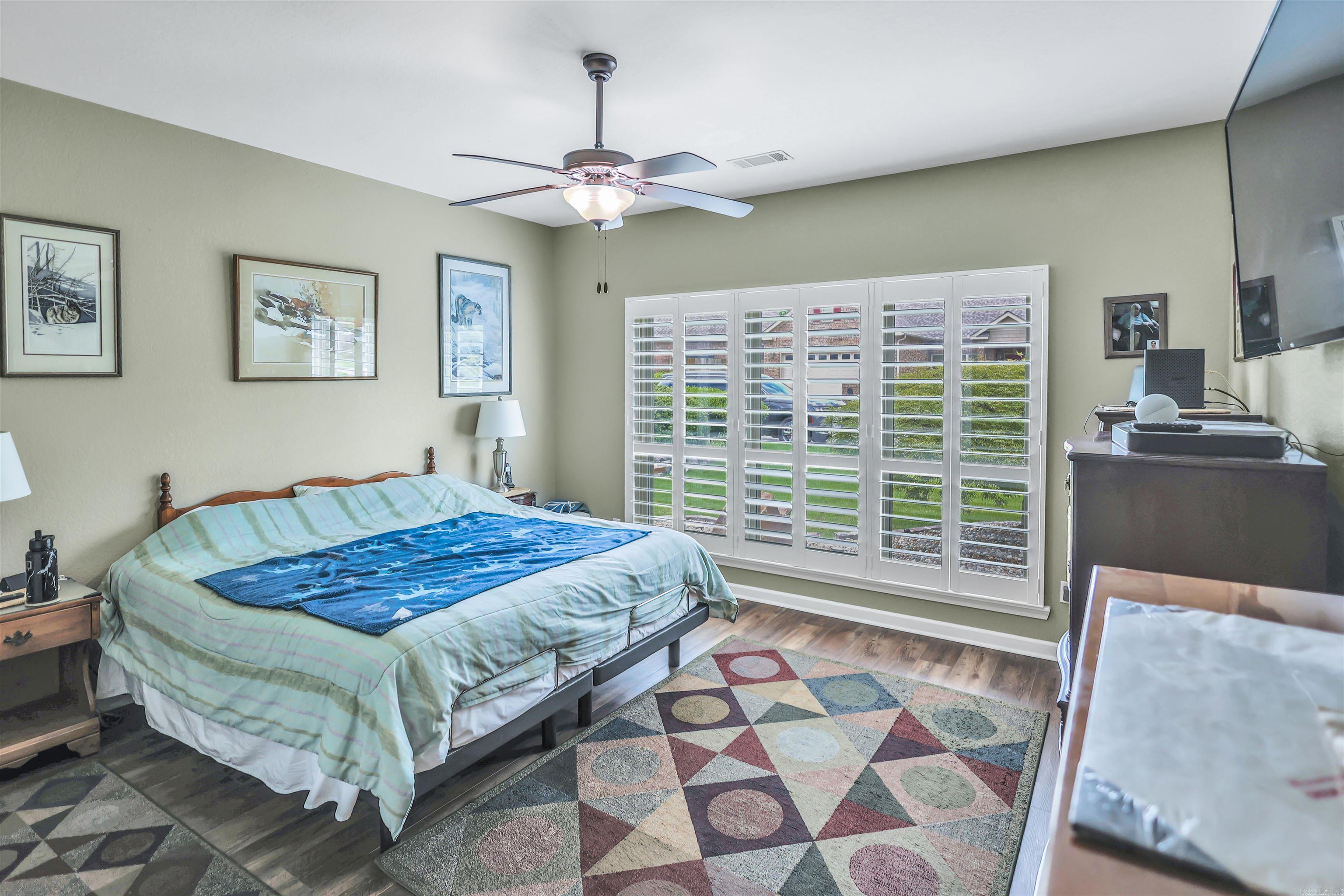 Forest Lakes - Residential