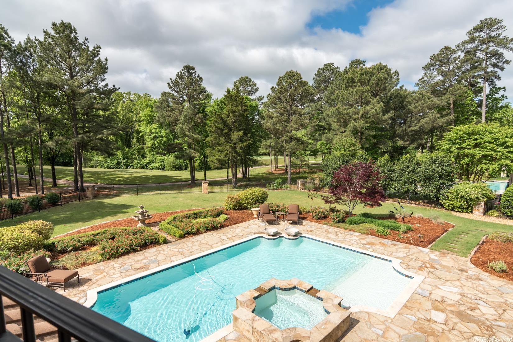 CHENAL VALLEY DEAUVILLE PLACE - Residential
